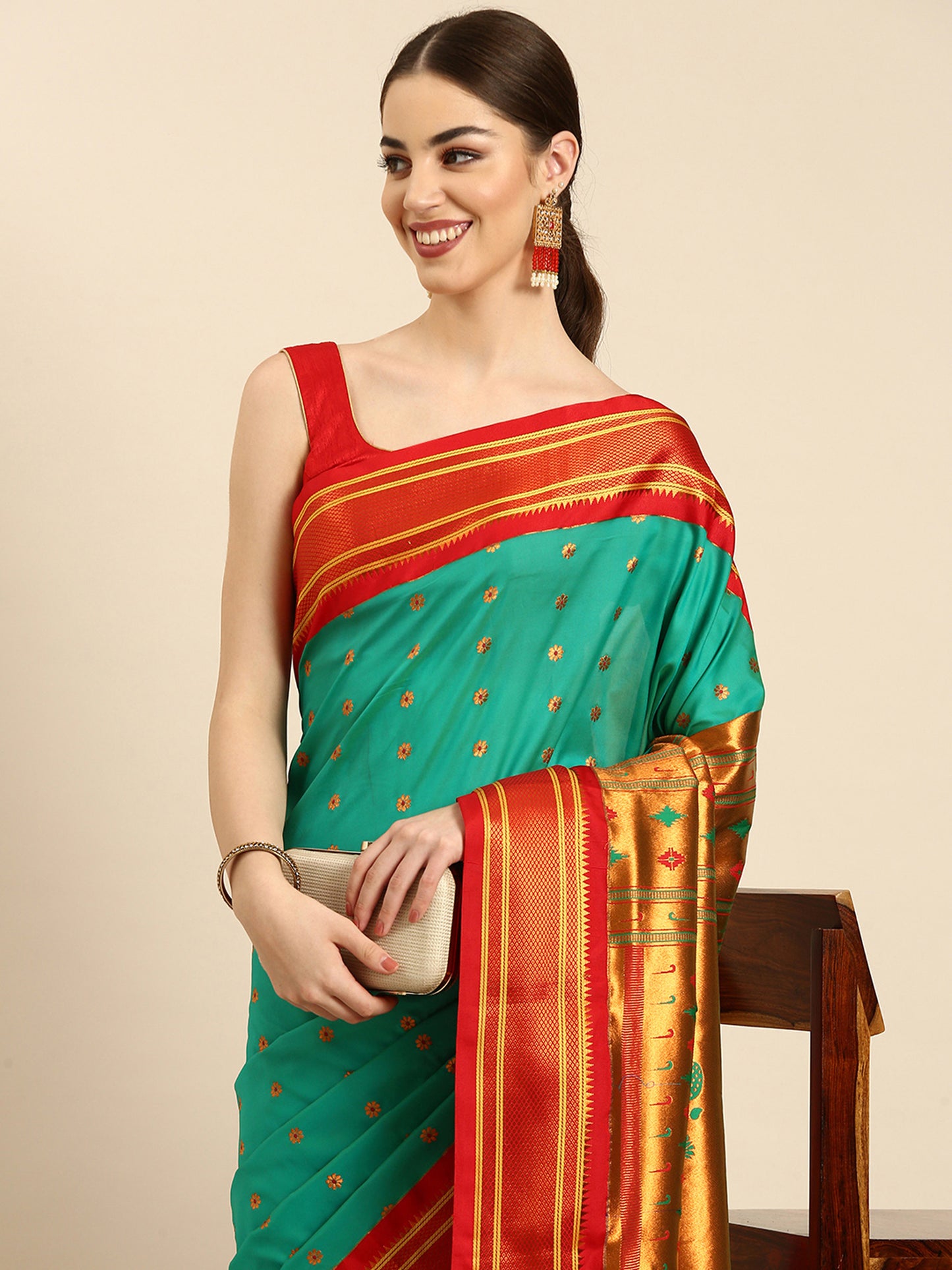 Gopi Sea Green & Red Soft Silk Fancy Pallu Paithani Saree