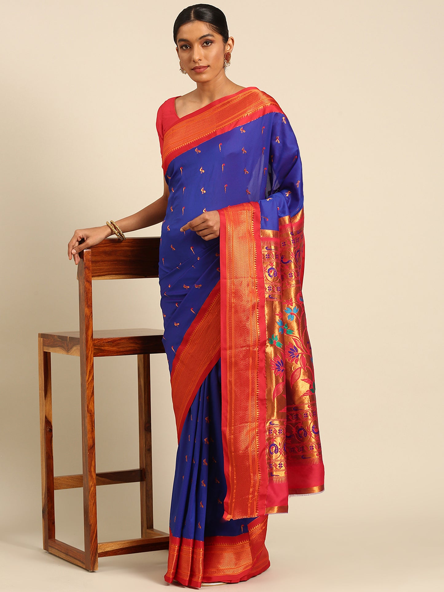 Aarushi Royal Blue & Red Soft Silk Muniya Paithani Saree