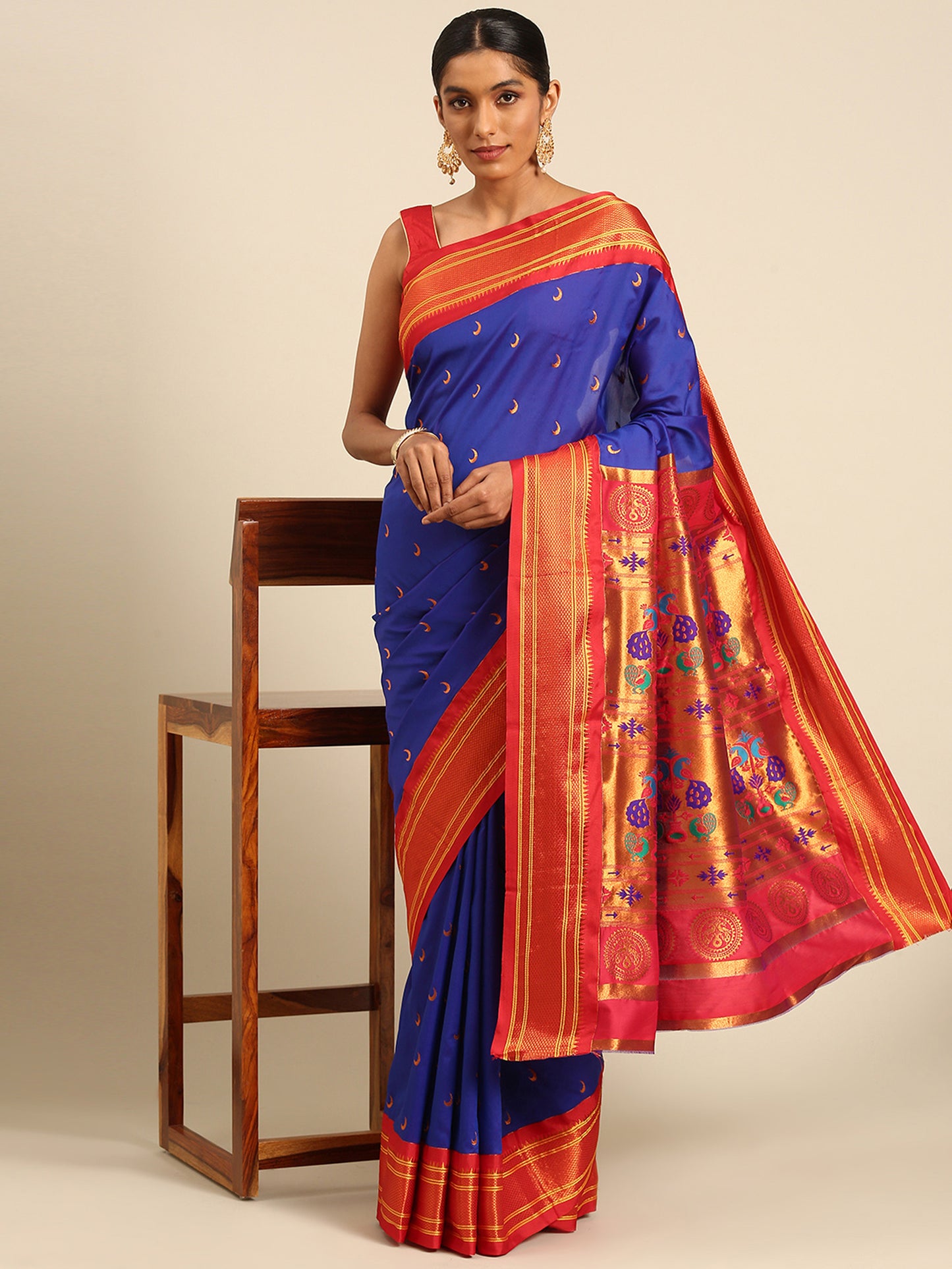 Chandrkala Royal Blue & Red Soft Silk Chandrakor Paithani Saree