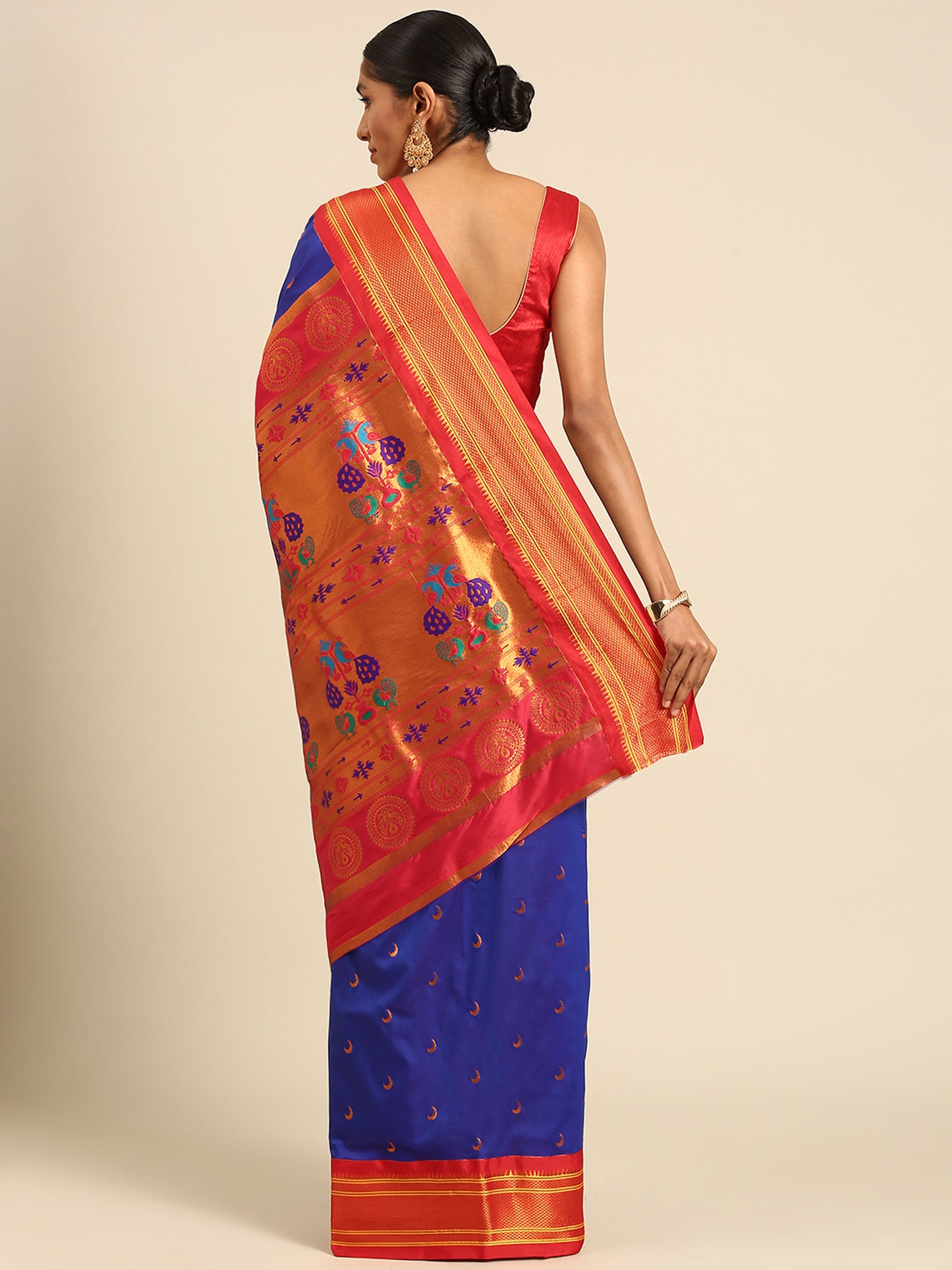 Chandrkala Royal Blue & Red Soft Silk Chandrakor Paithani Saree