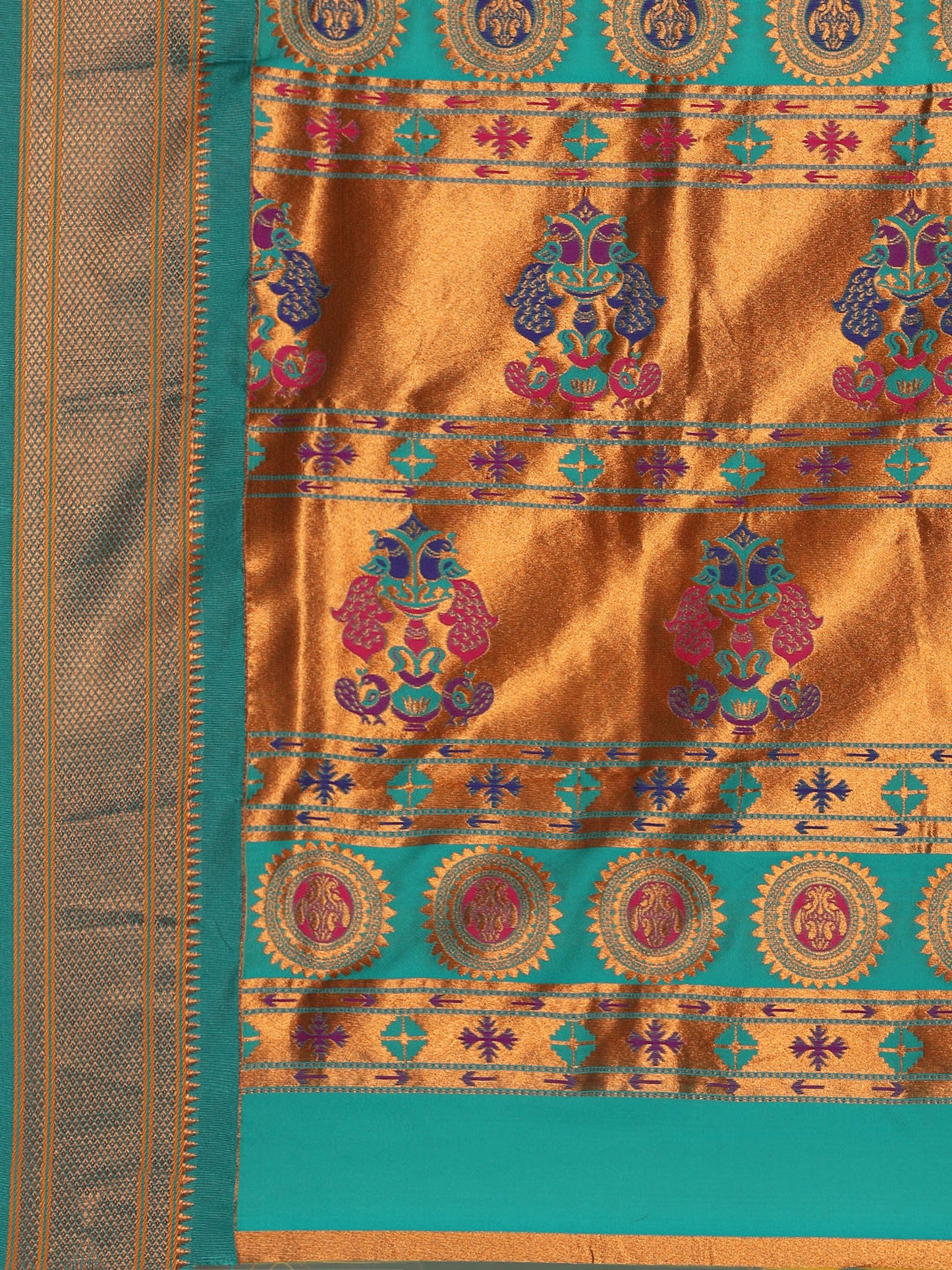 Mukta Haldi & Rama Soft Silk Kadiyal Maharani Paithani Saree