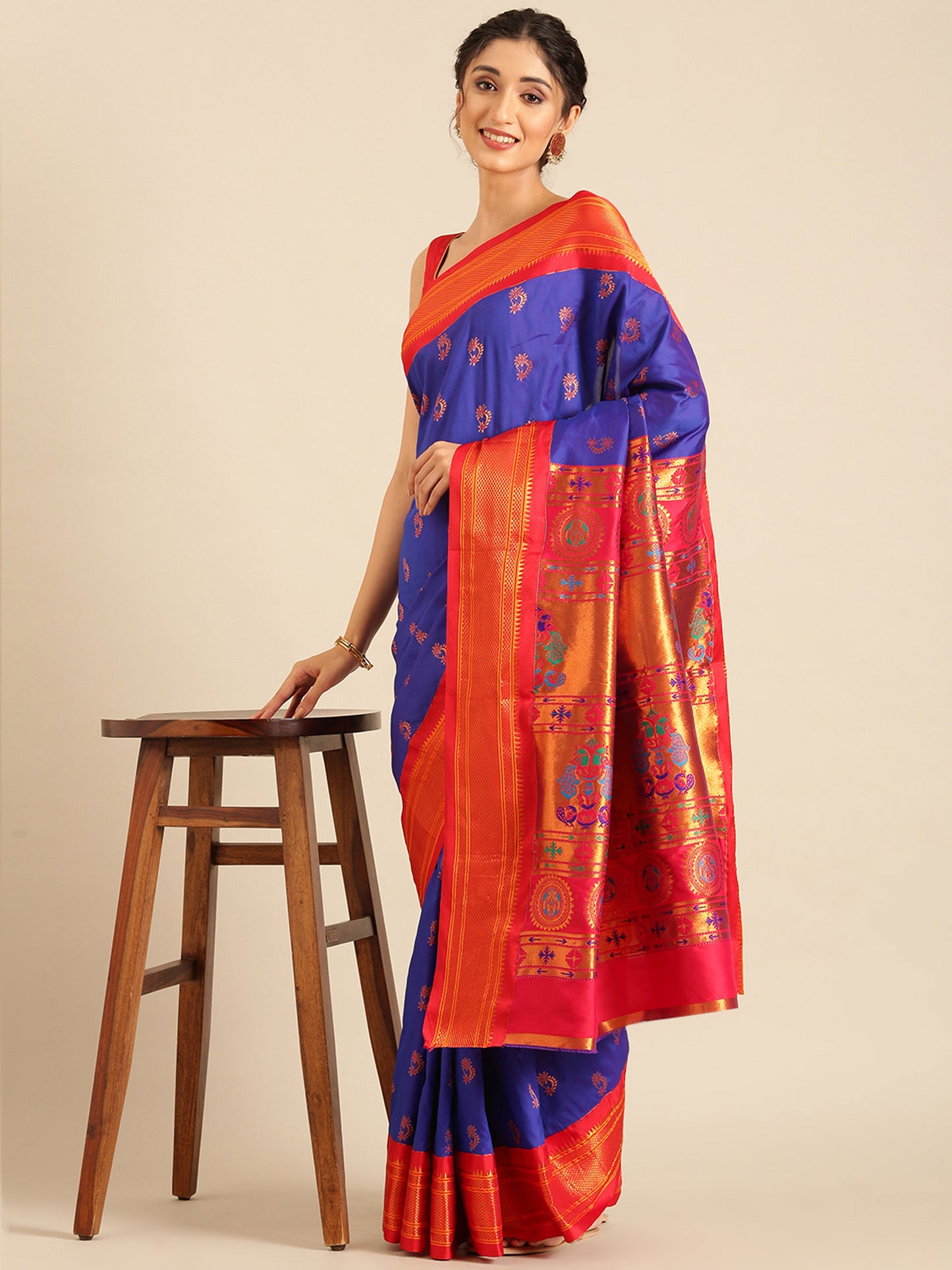 Baanai Royal Blue & Red Soft Silk Peshwai Nath Paithani Saree