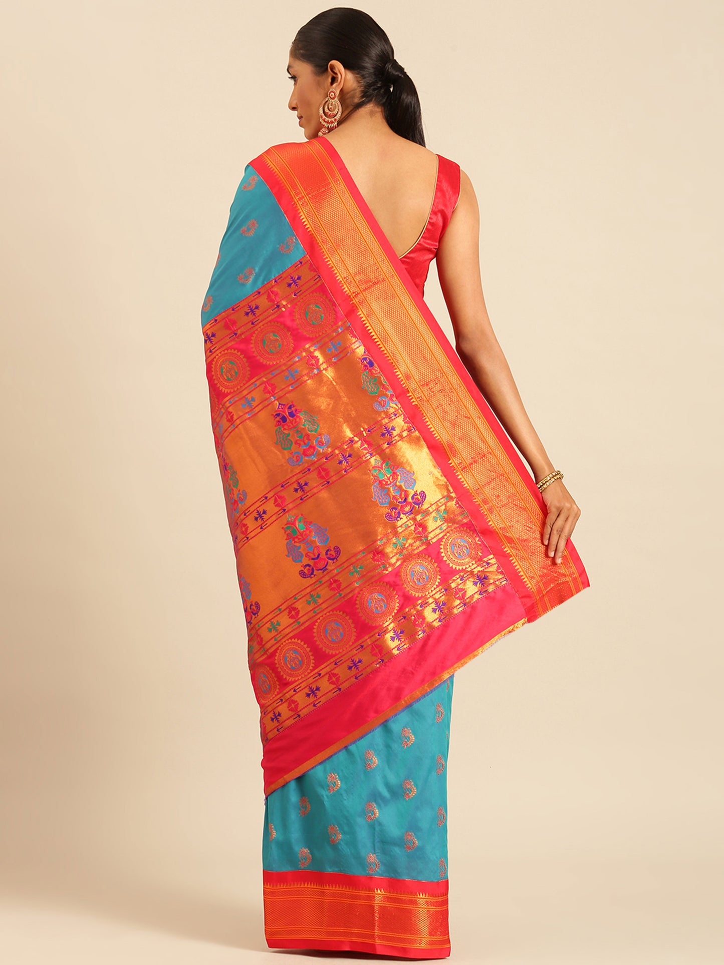 Baanai Rama & Red Soft Silk Peshwai Nath Paithani Saree