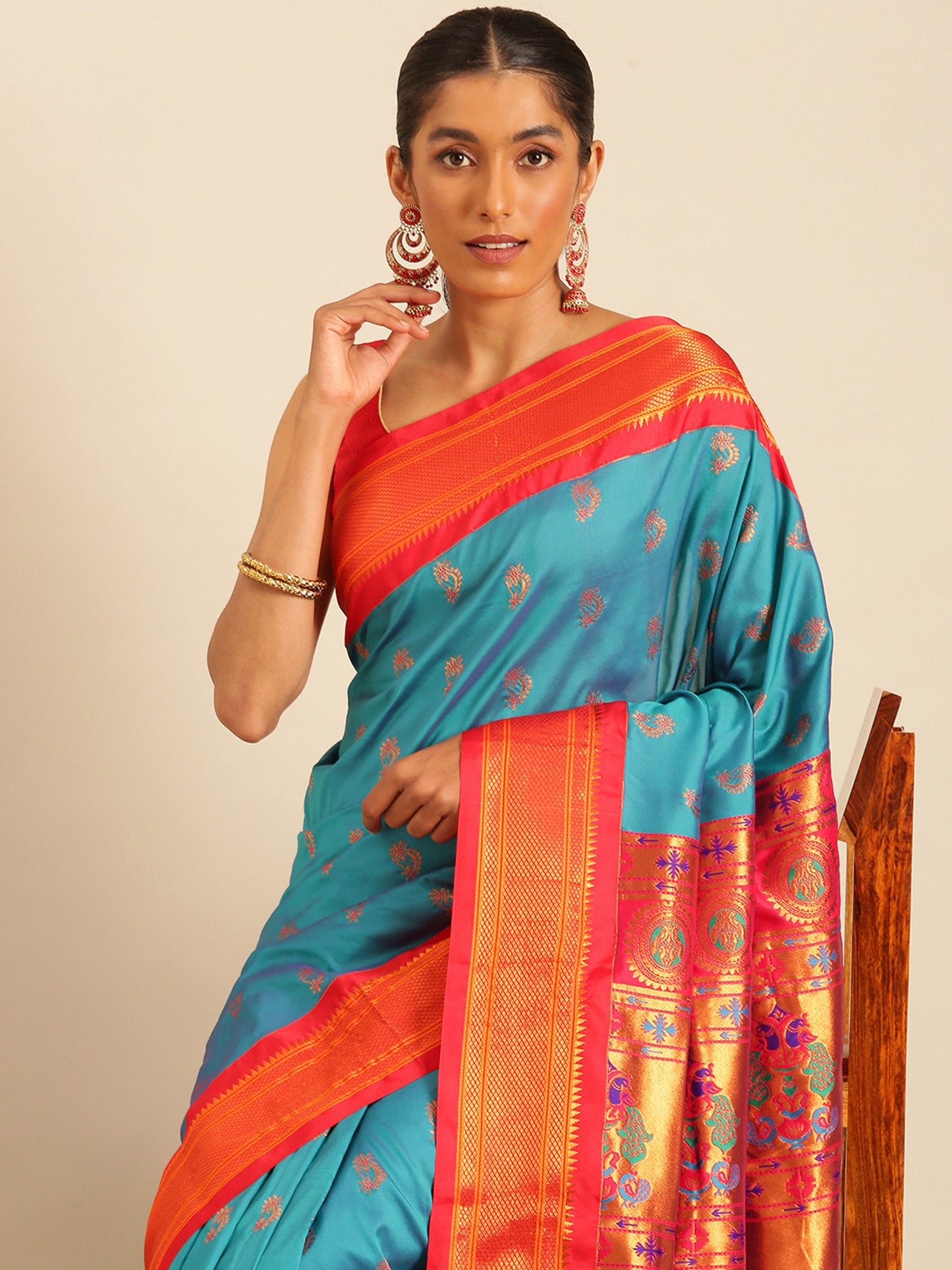 Baanai Rama & Red Soft Silk Peshwai Nath Paithani Saree
