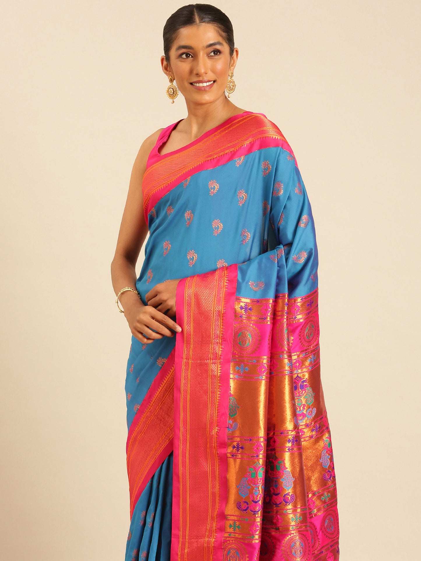Baanai Firozi & Pink Soft Silk Peshwai Nath Paithani Saree