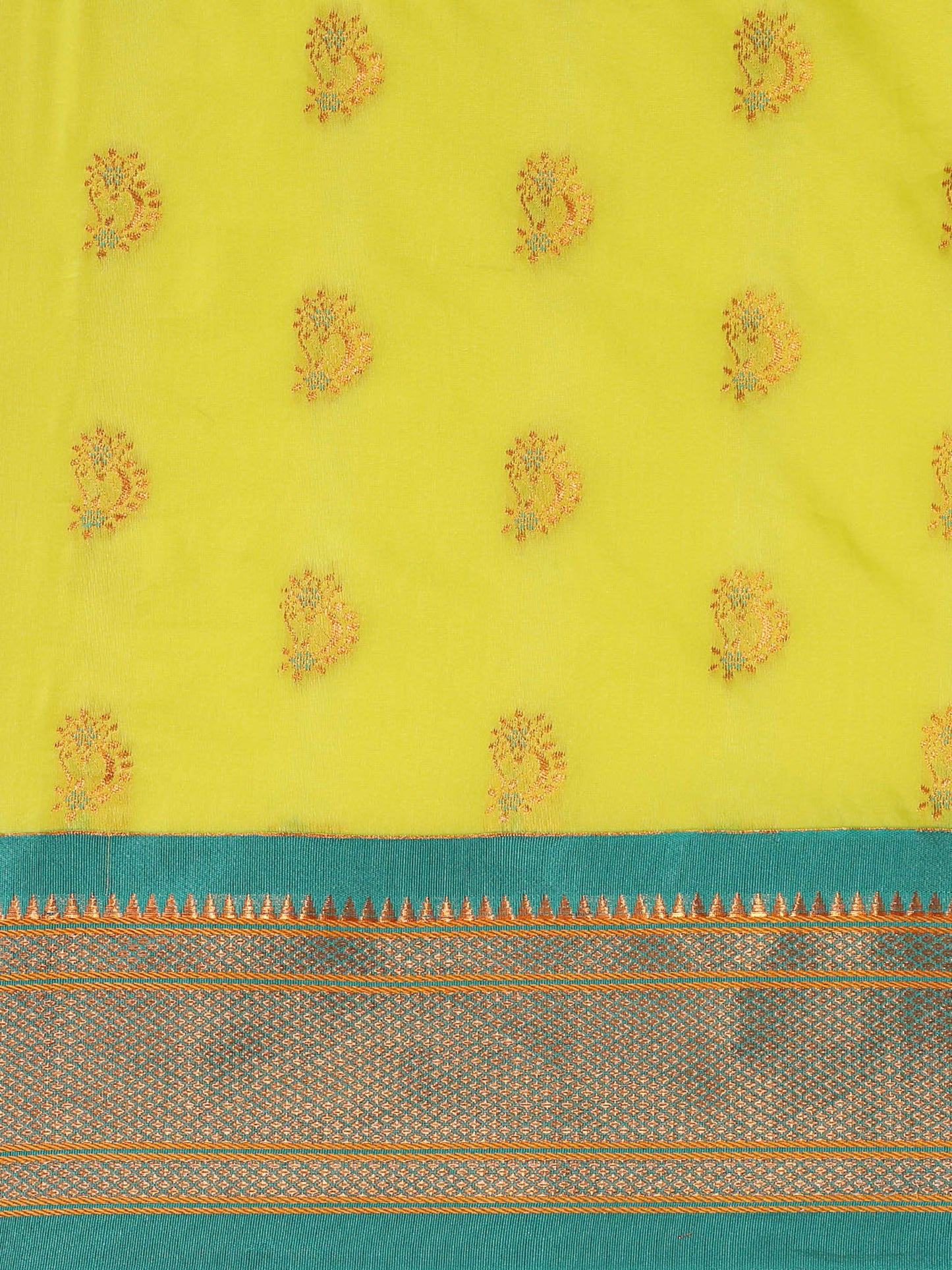 Baanai Popati & Rama Soft Silk Peshwai Nath Paithani Saree