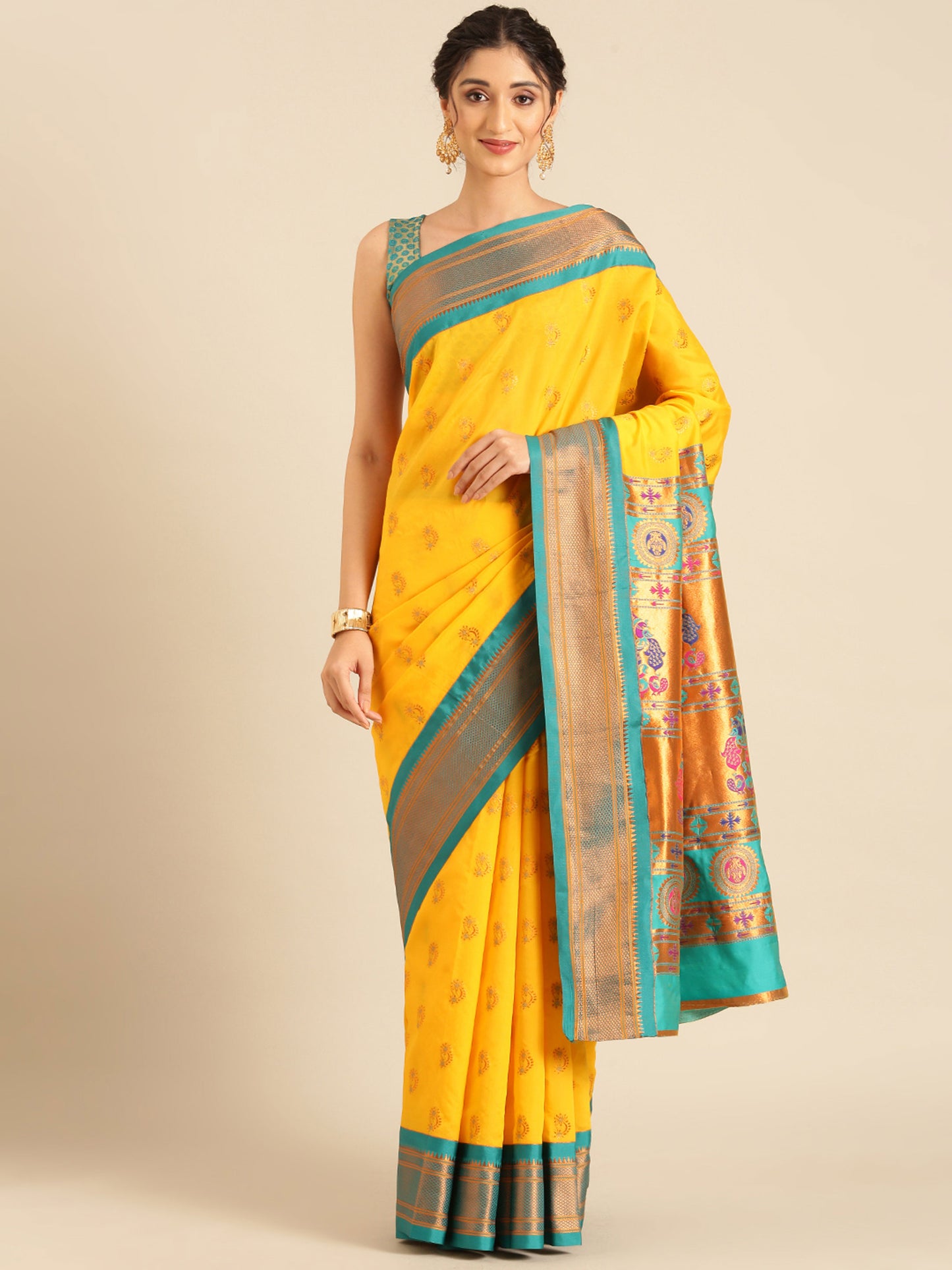 Baanai Haldi & Rama Soft Silk Peshwai Nath Paithani Saree