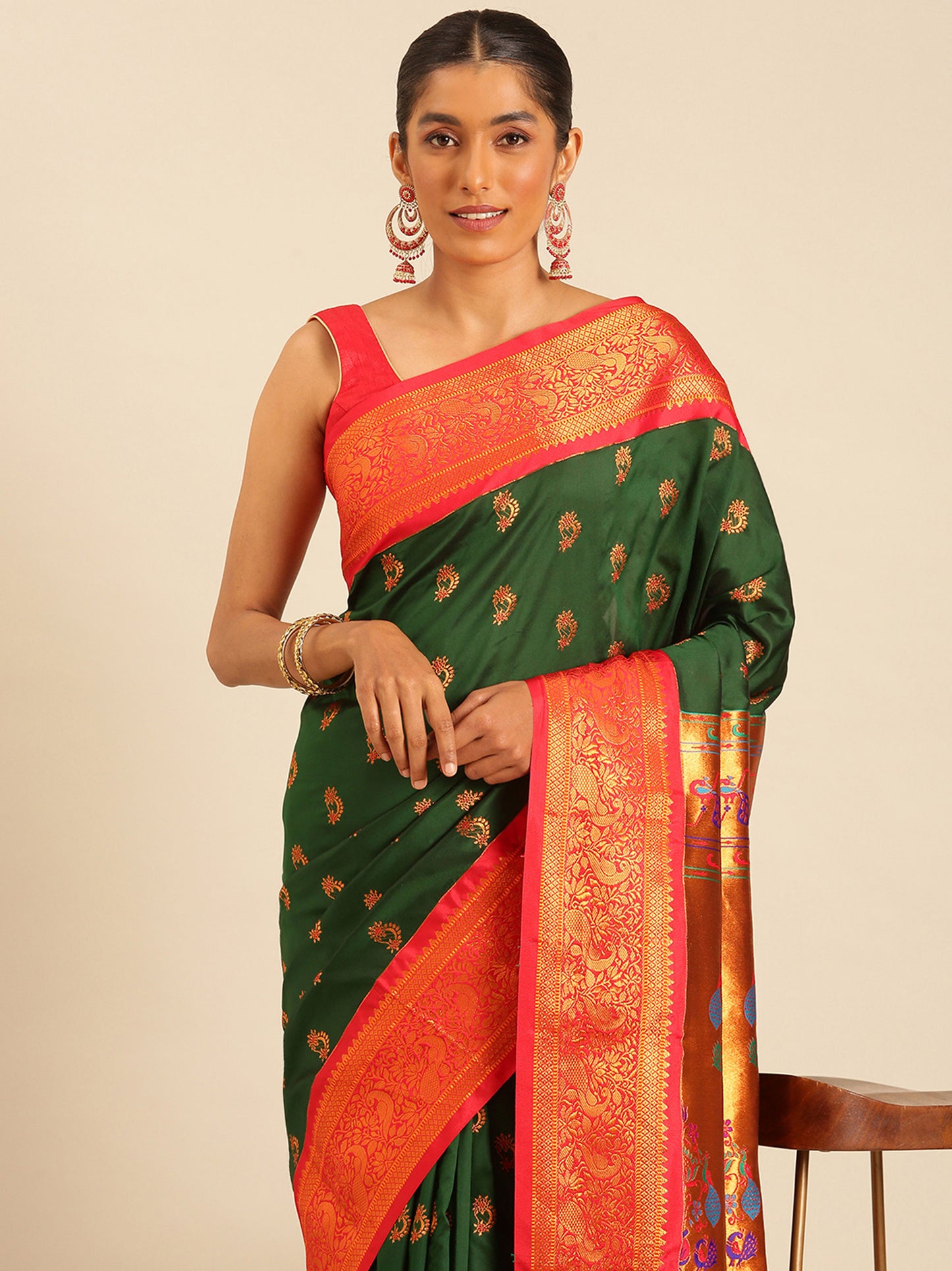 Mhalasa Bottle Green & Red Soft Silk Peshwai Nath Paithani Saree