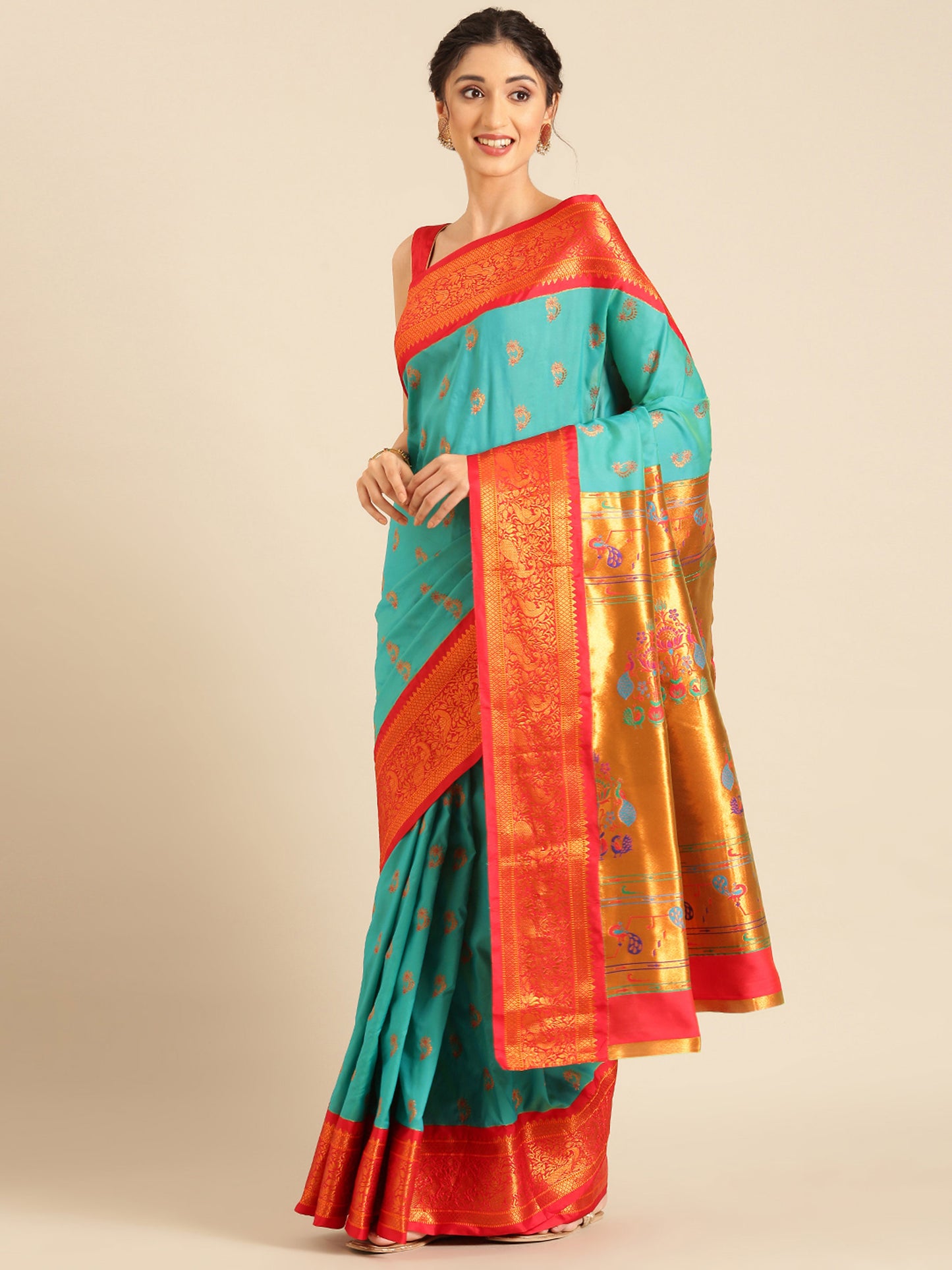 Mhalasa Chintamani & Red Soft Silk Peshwai Nath Paithani Saree