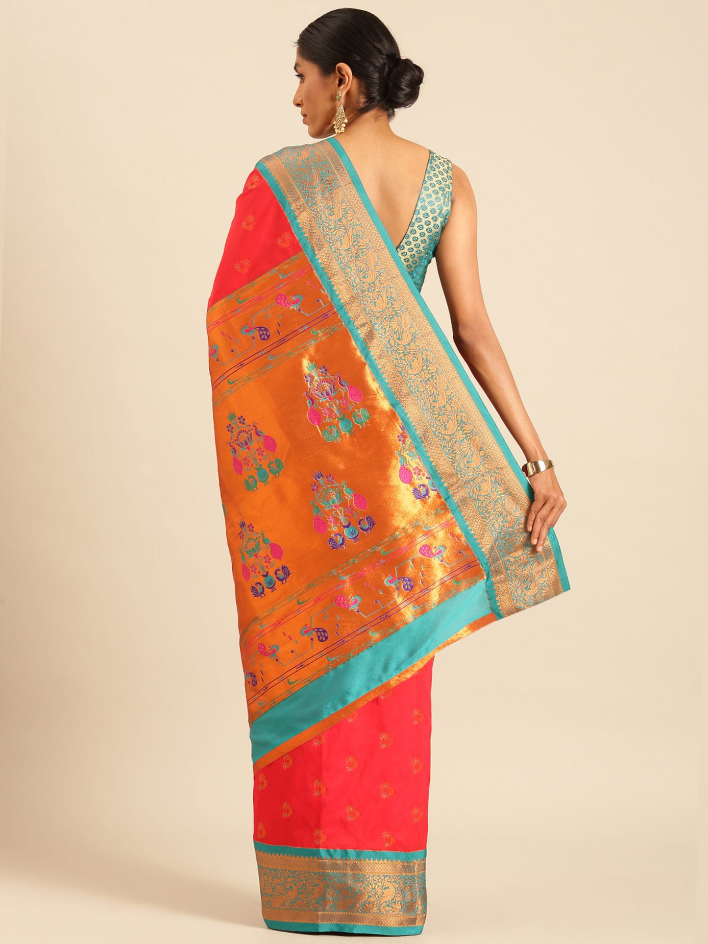Mhalasa Red & Rama Soft Silk Peshwai Nath Paithani Saree
