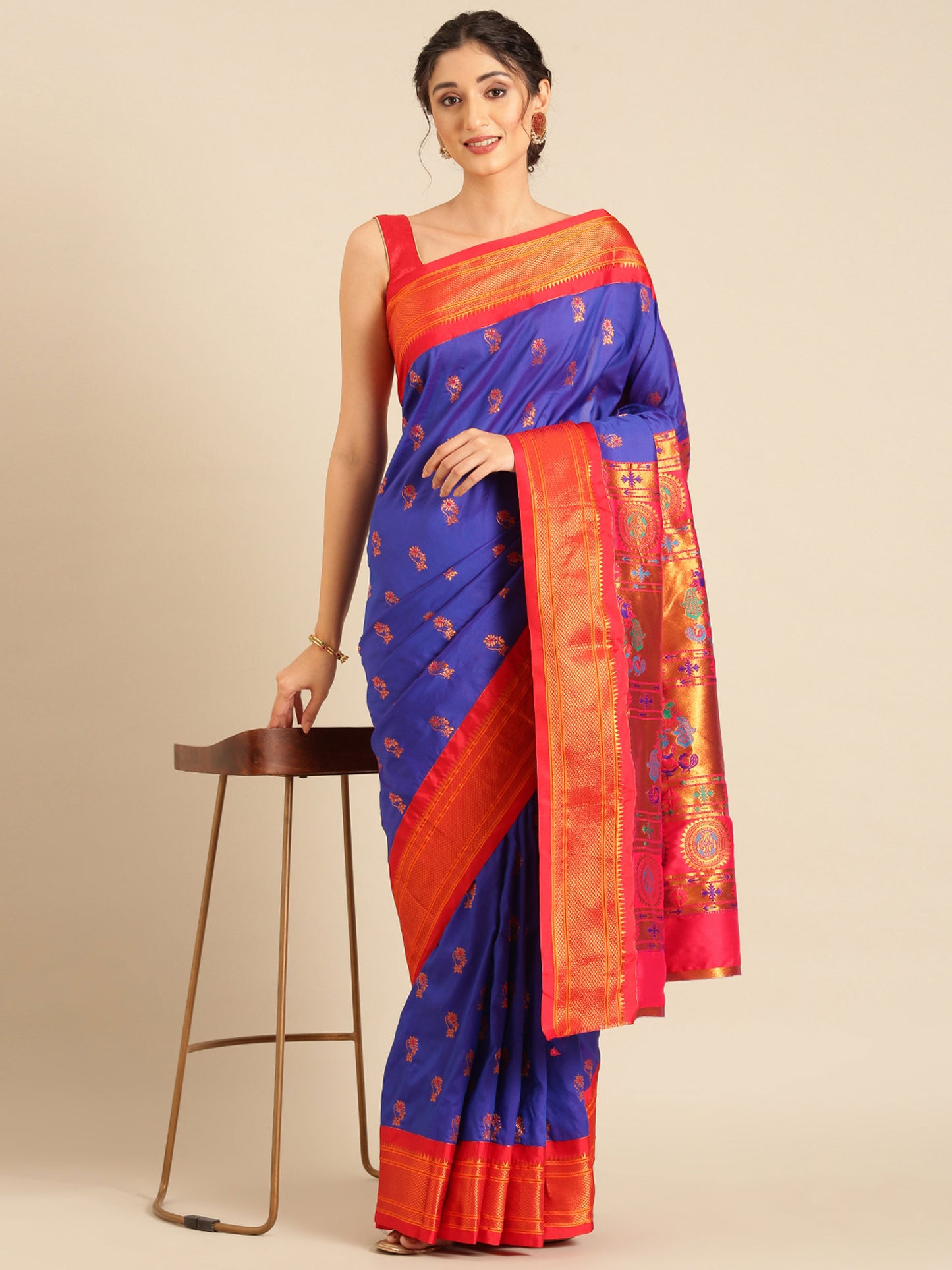 Ahilya Royal Blue & Red Soft Silk Peshwai Nath Paithani Saree