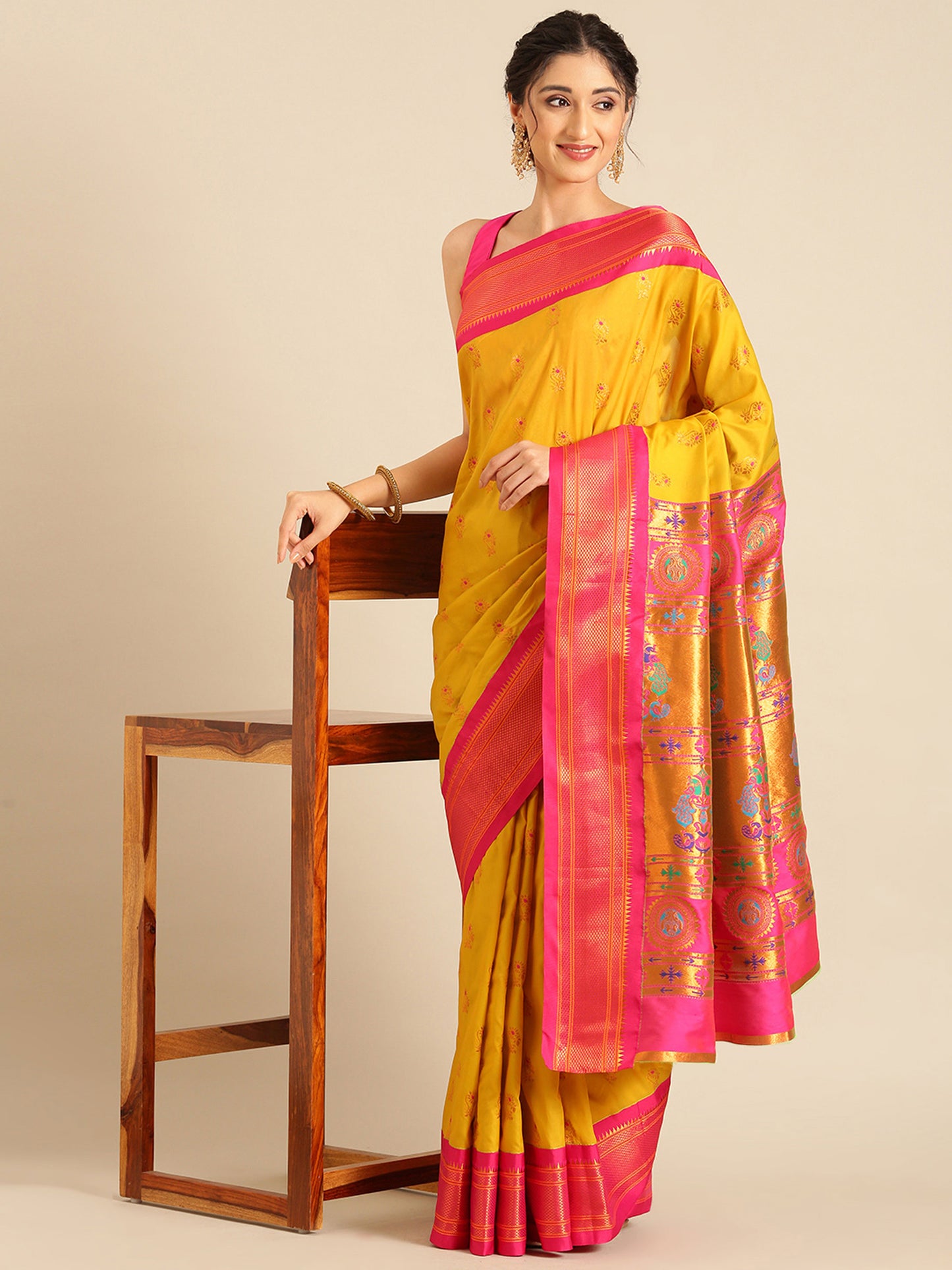 Ahilya Mustard & Pink Soft Silk Peshwai Nath Paithani Saree