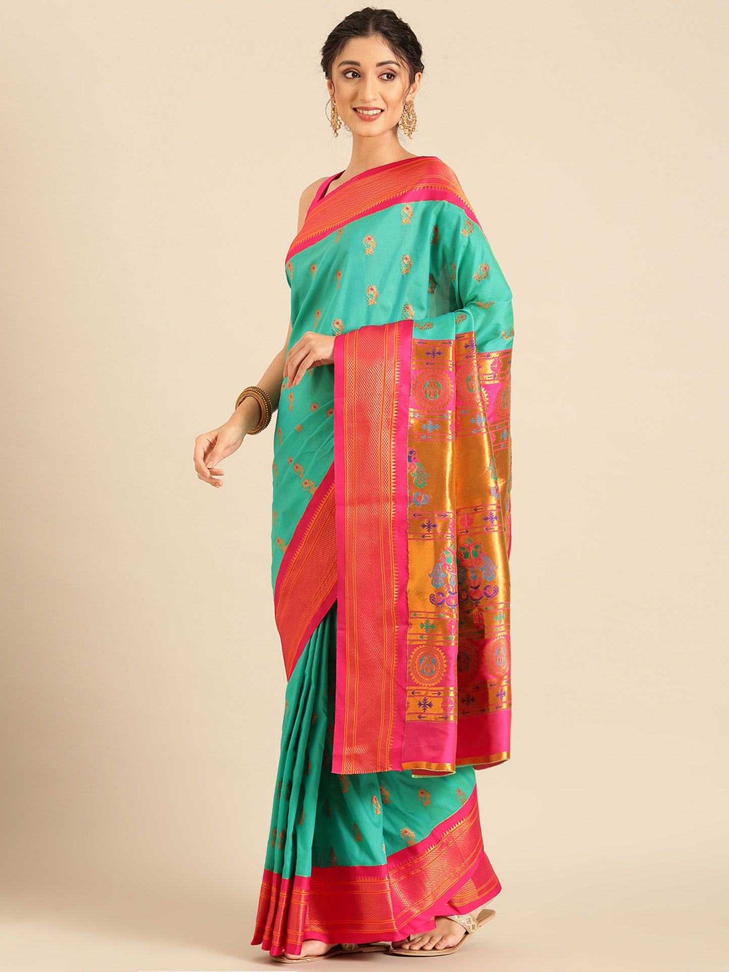Ahilya Sea Green & Pink Soft Silk Peshwai Nath Paithani Saree