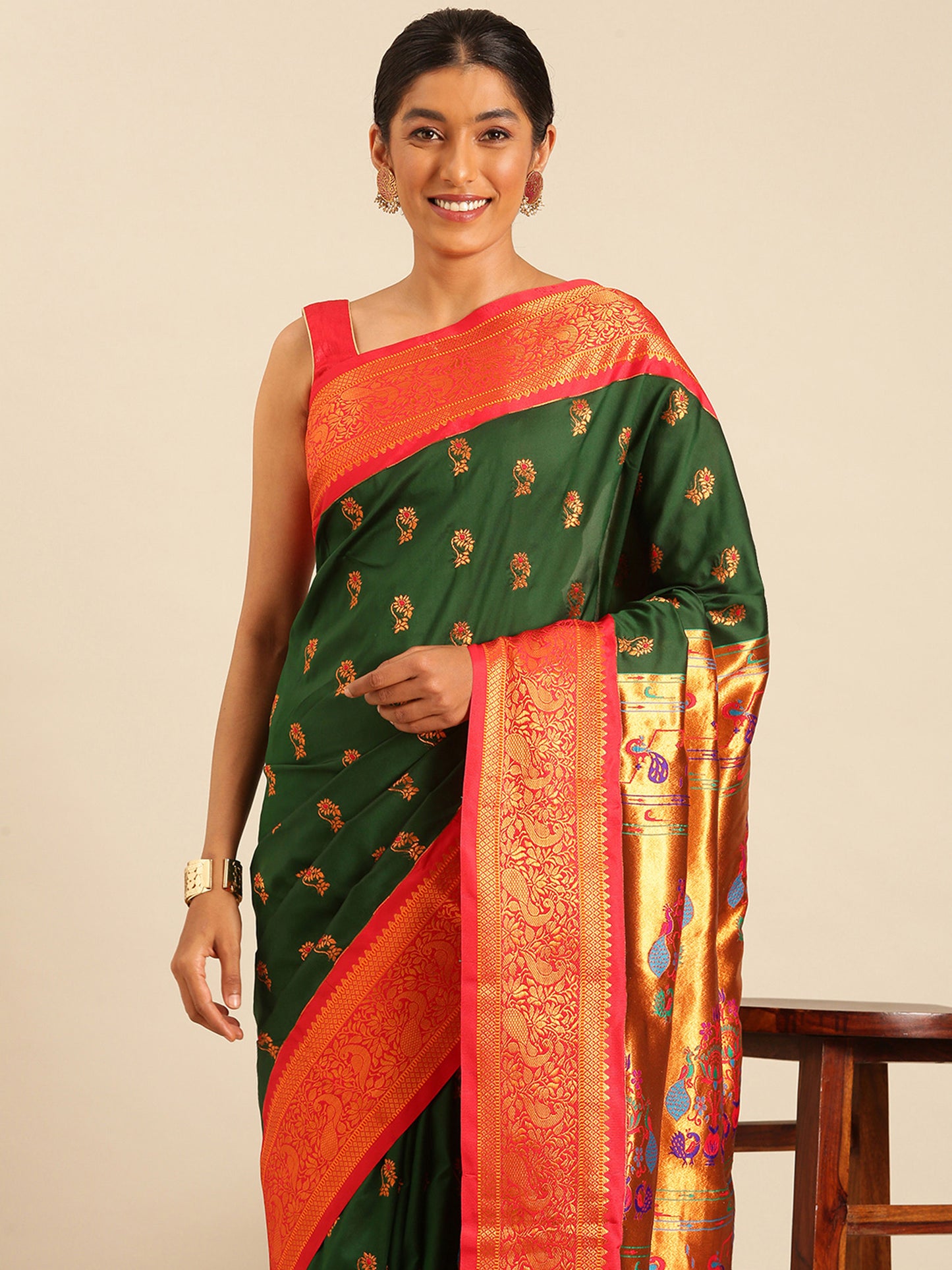 Sonkali Bottle Green & Red Soft Silk Peshwai Nath Paithani Saree
