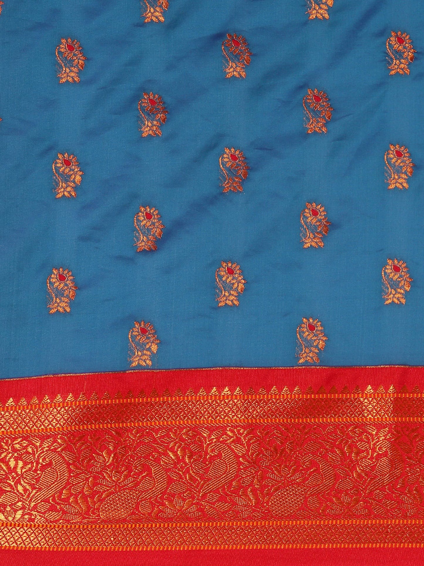 Sonkali Firozi & Red Soft Silk Peshwai Nath Paithani Saree