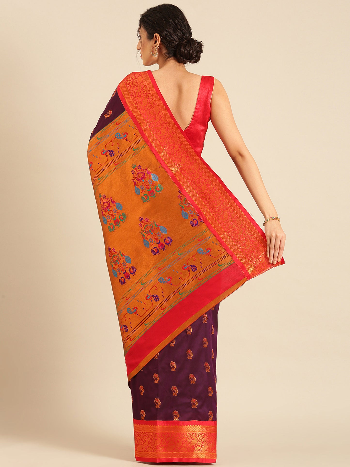 Sonkali Maroon & Red Soft Silk Peshwai Nath Paithani Saree