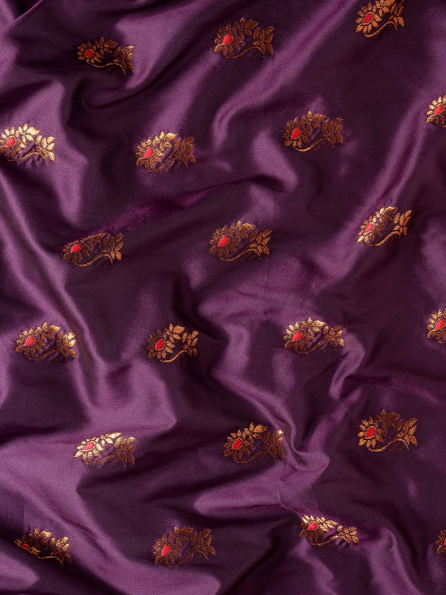 Sonkali Maroon & Red Soft Silk Peshwai Nath Paithani Saree