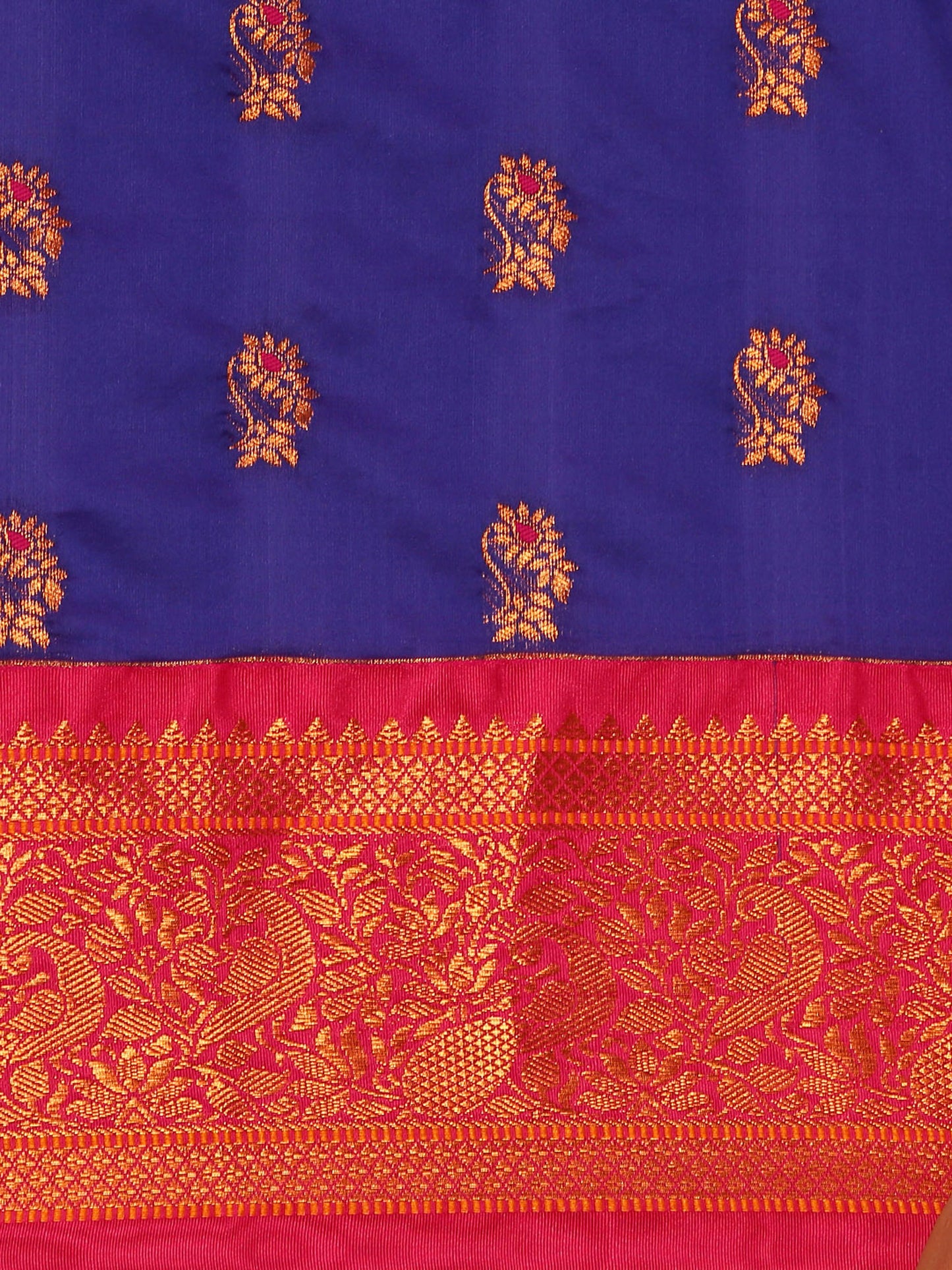 Sonkali Royal Blue & Pink Soft Silk Peshwai Nath Paithani Saree