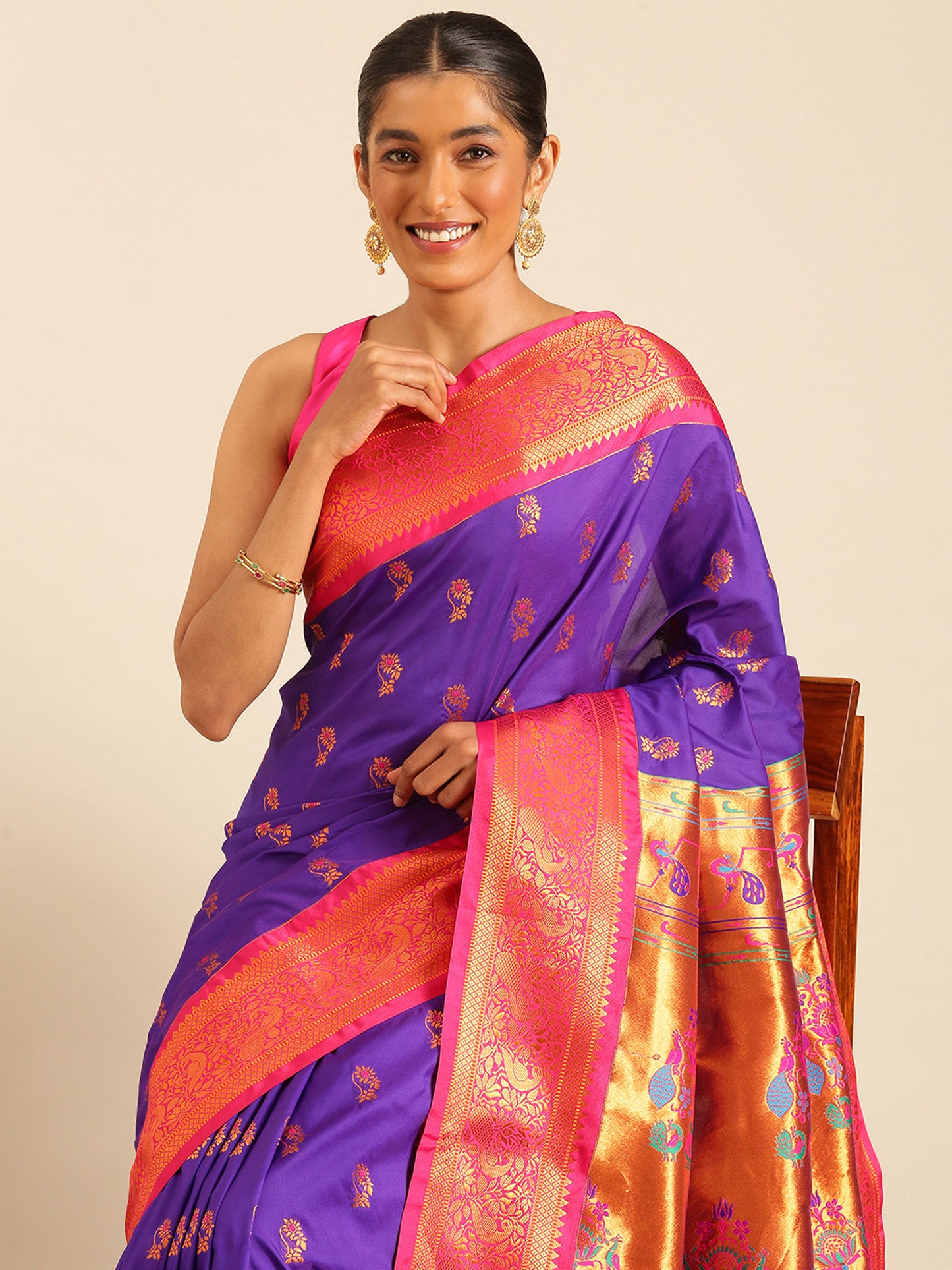 Sonkali Indigo Blue & Pink Soft Silk Peshwai Nath Paithani Saree