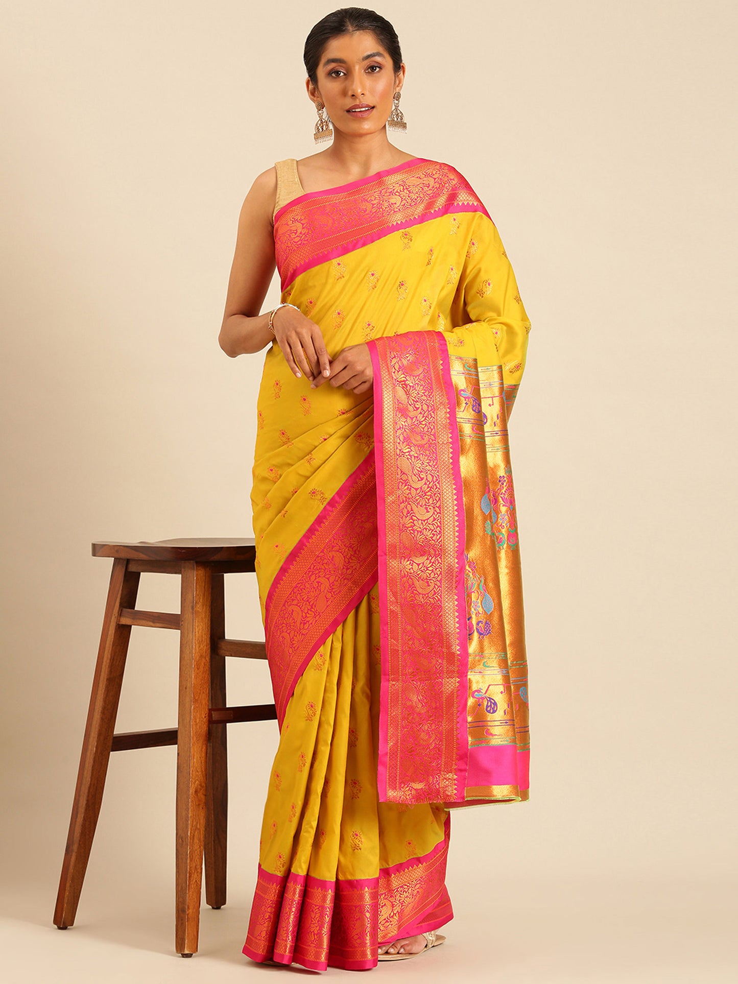 Sonkali Mustard & Pink Soft Silk Peshwai Nath Paithani Saree