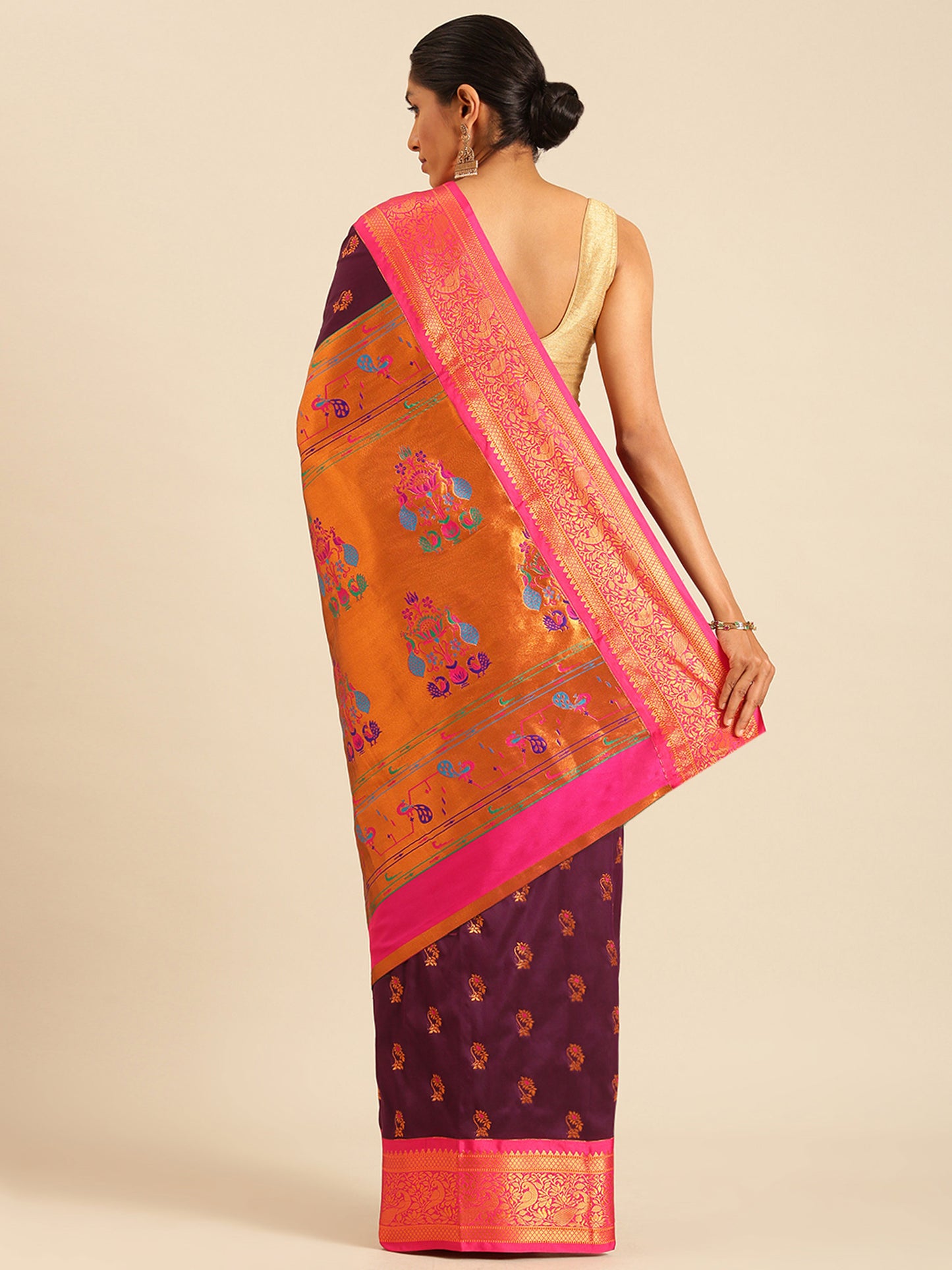 Sonkali Maroon & Pink Soft Silk Peshwai Nath Paithani Saree