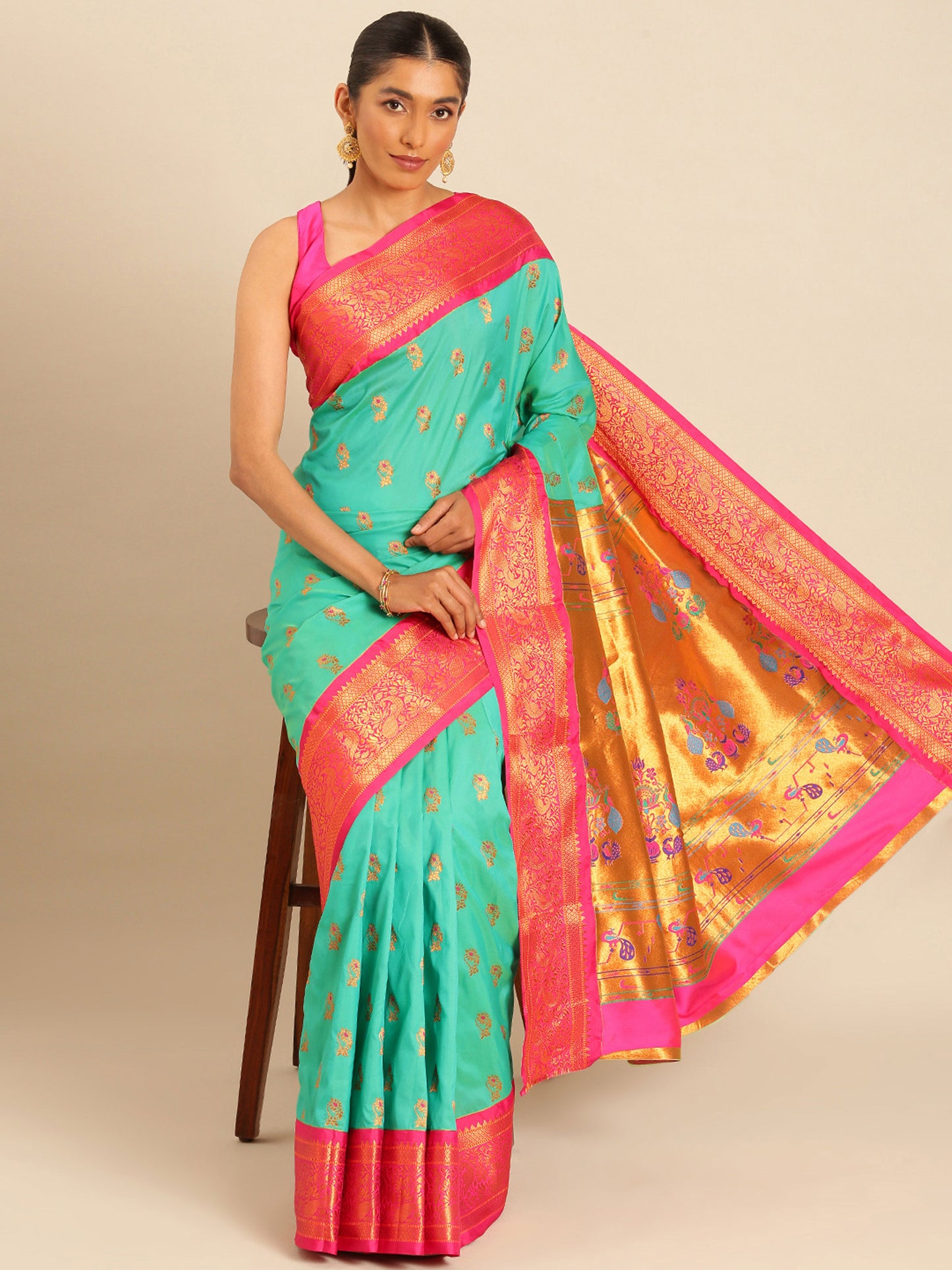 Sonkali Sea Green & Pink Soft Silk Peshwai Nath Paithani Saree