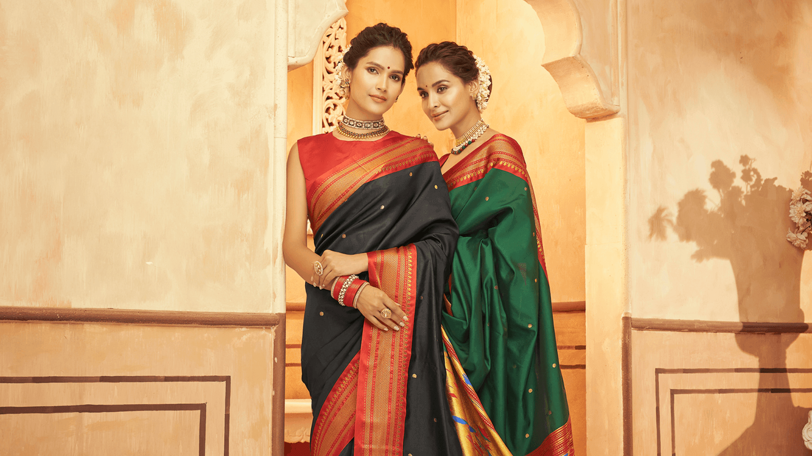 Varkala Silk Sarees Green & Gold Ethnic Motifs Zari Art Silk Paithani Saree  Price in India, Full Specifications & Offers | DTashion.com