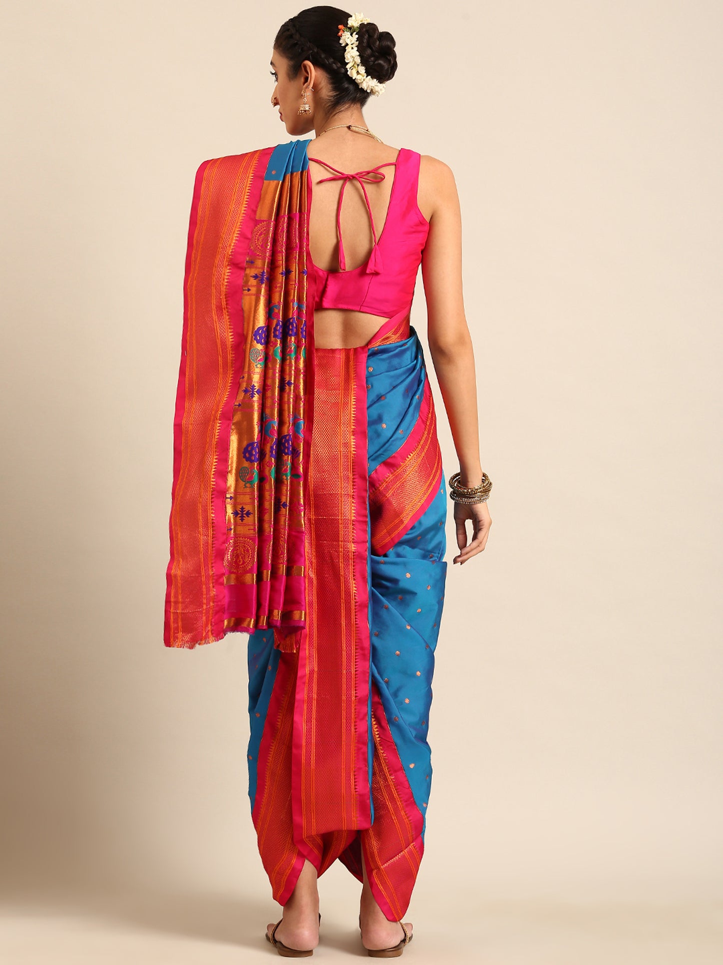 Swamini Firozi & Pink Soft Silk Maharani Nauvari Paithani Saree