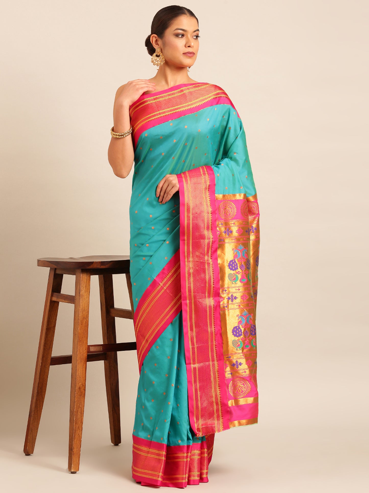 Neha Chintamani & Pink Soft Silk Maharani Paithani Saree