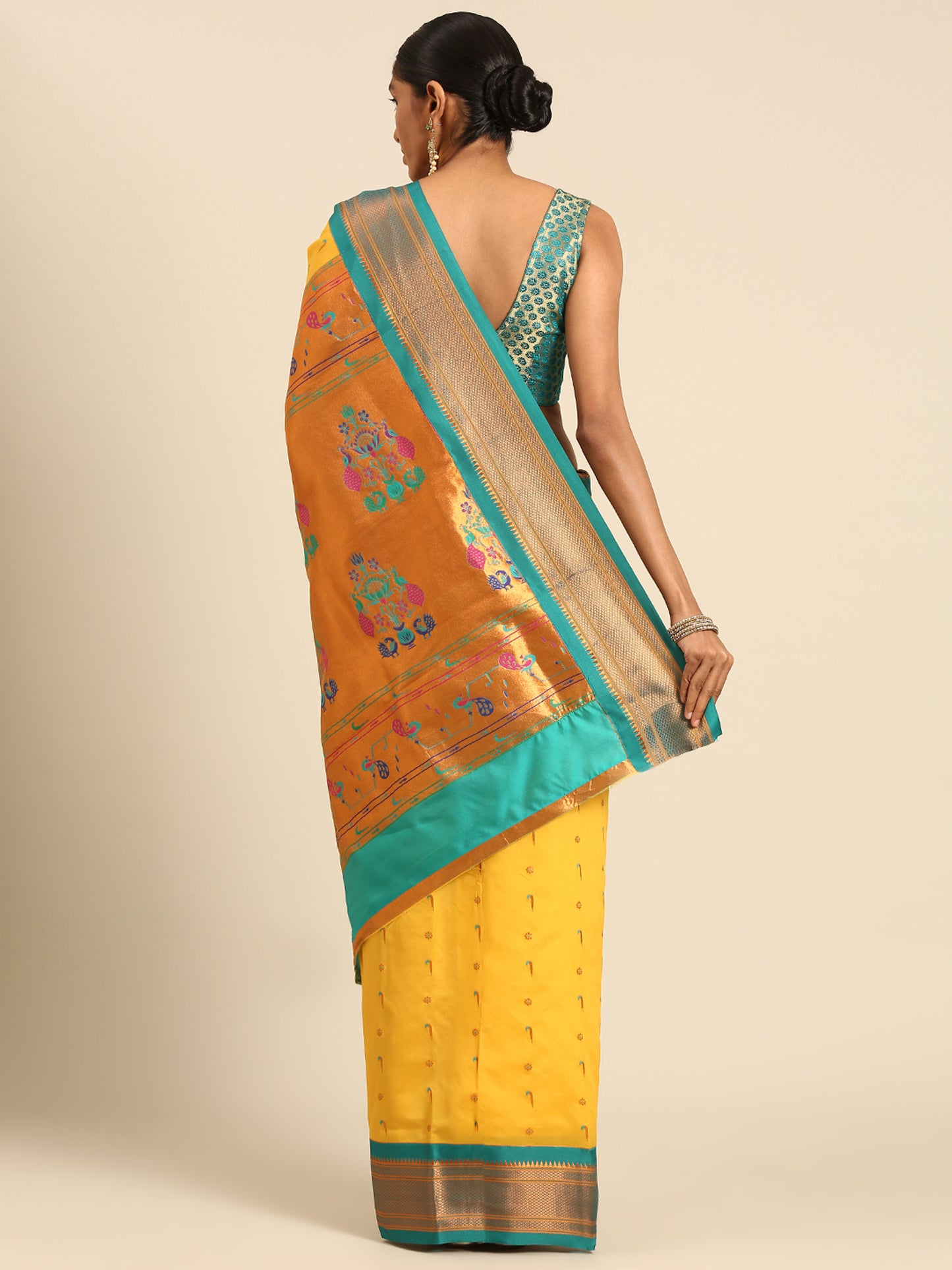 Suruchi Haldi & Rama Soft Silk Muniya Paithani Saree