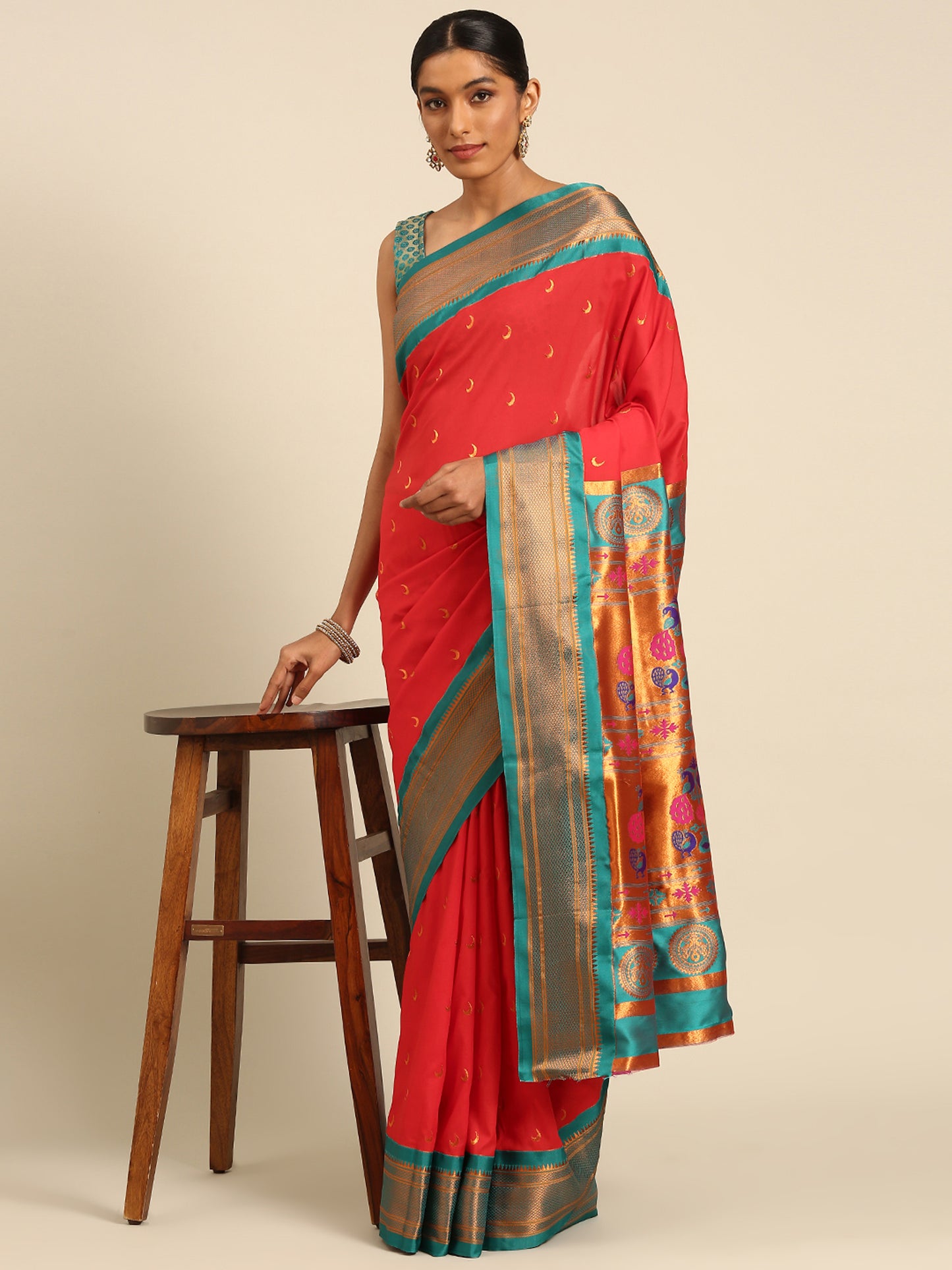 Chandrkala Red & Rama Soft Silk Chandrakor Paithani Saree