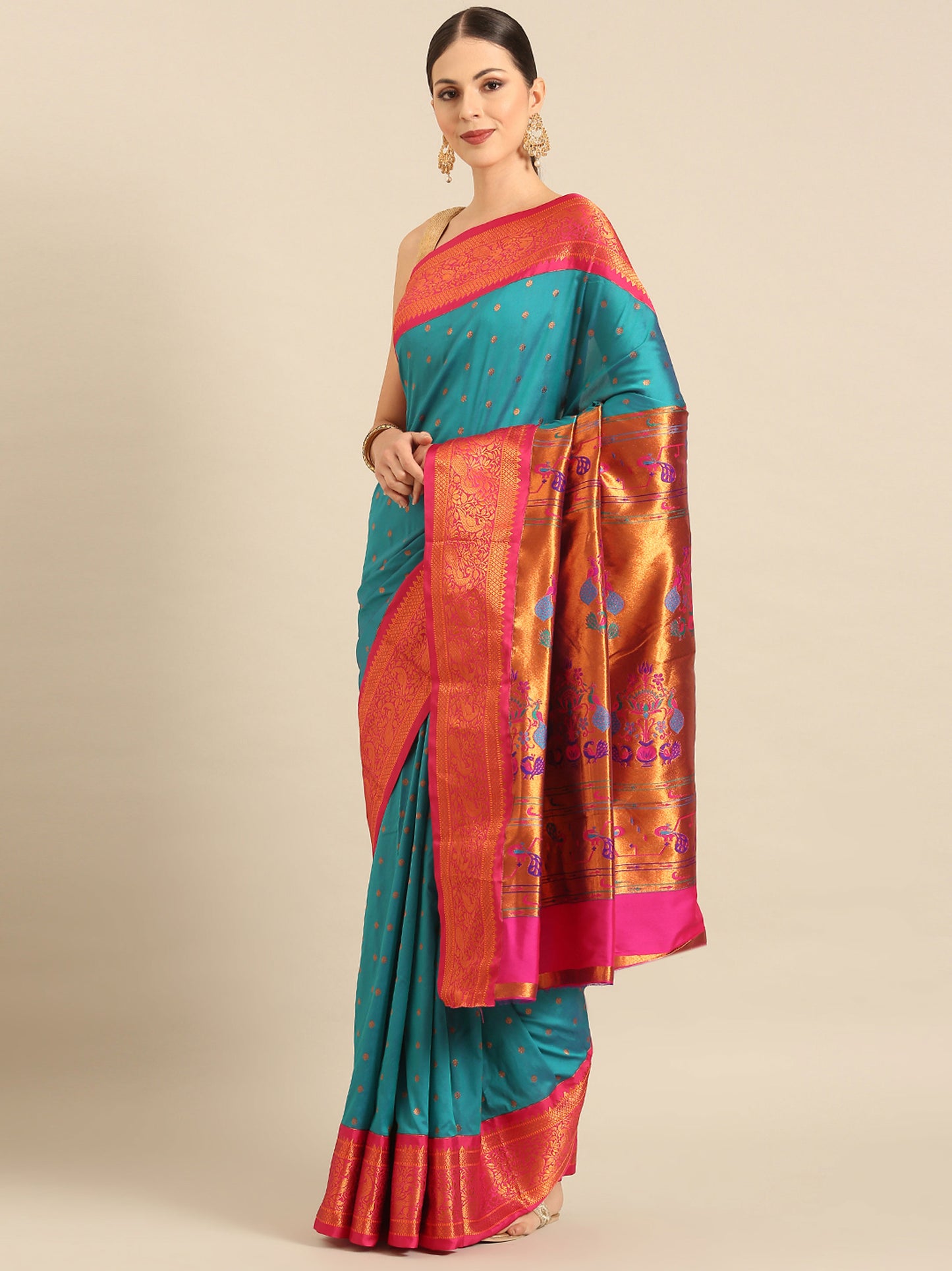 Kanika Rama & Pink Soft Silk Fancy Pallu Kadiyal Paithani Saree