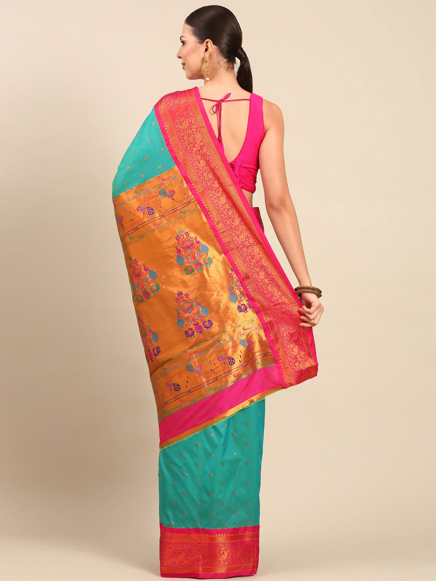 Kanika Chintamani Blue & Pink Soft Silk Fancy Pallu Kadiyal Paithani Saree