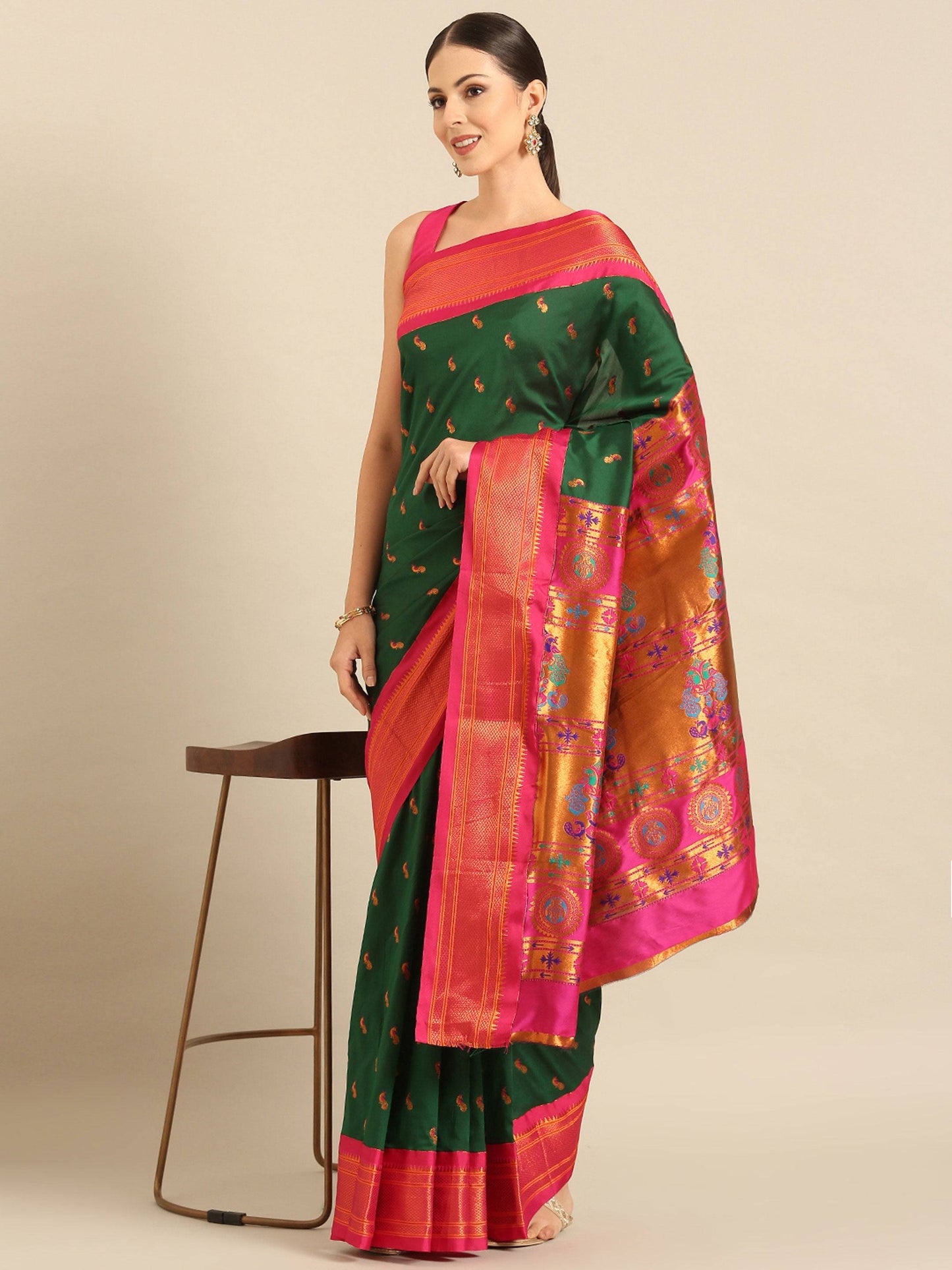 Myra Bottle Green & Pink Soft Silk Kadiyal Maharani Paithani Saree