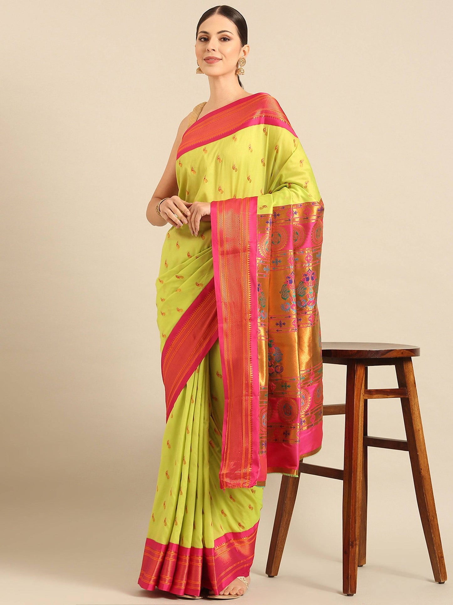 Myra Parrot Green & Pink Soft Silk Kadiyal Maharani Paithani Saree