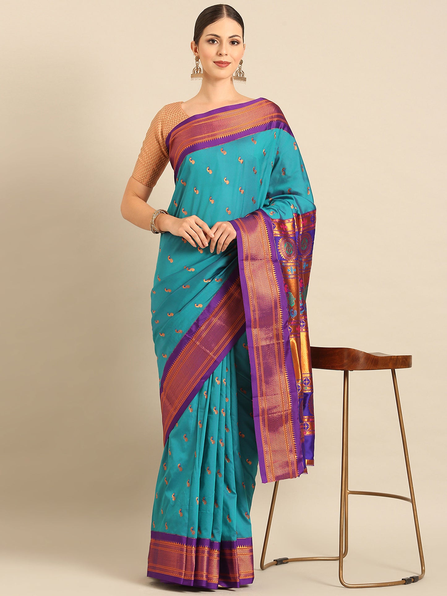 Myra Rama & Violet Soft Silk Fancy Pallu Kadiyal Paithani Saree