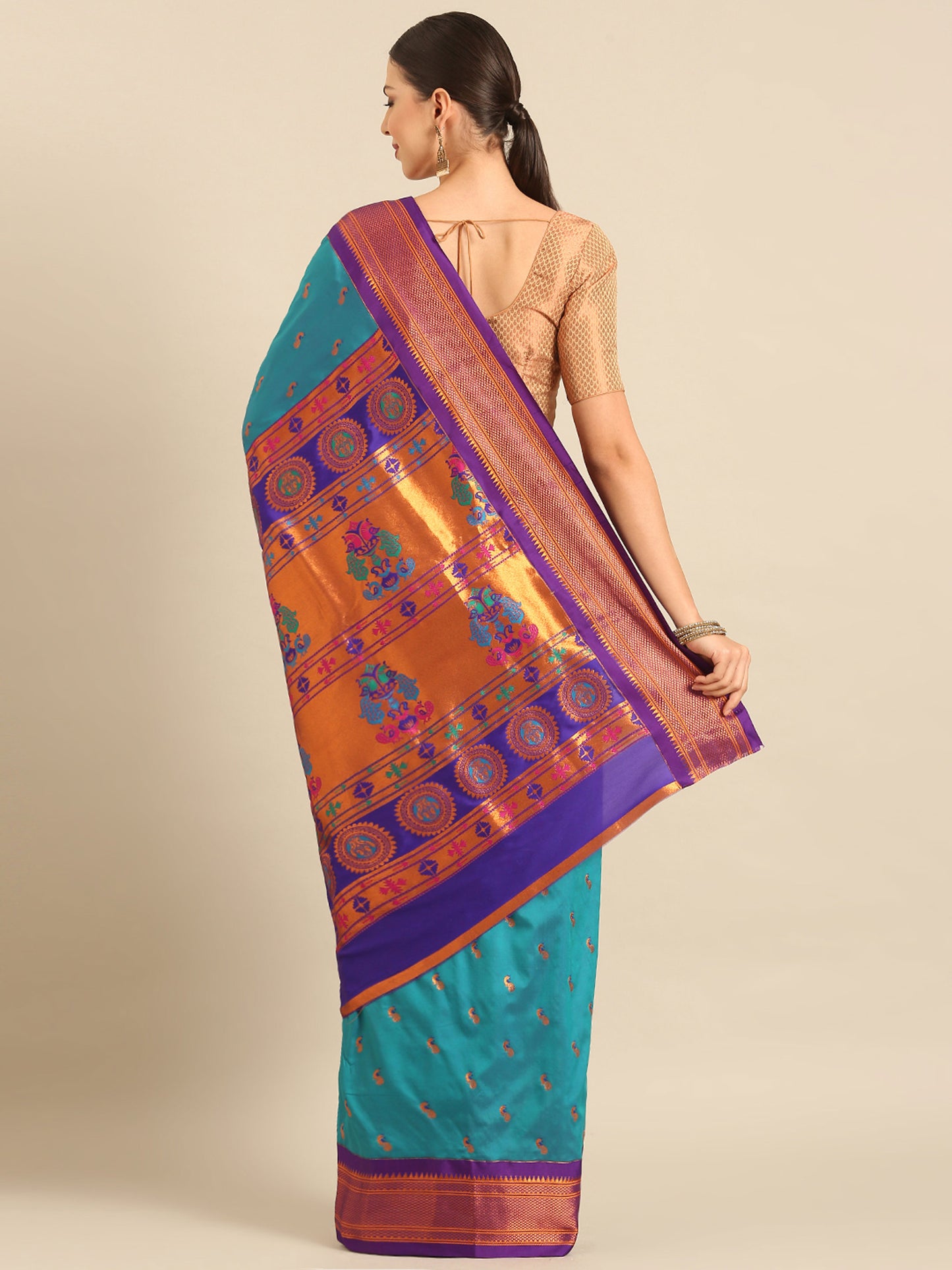 Myra Rama & Violet Soft Silk Fancy Pallu Kadiyal Paithani Saree