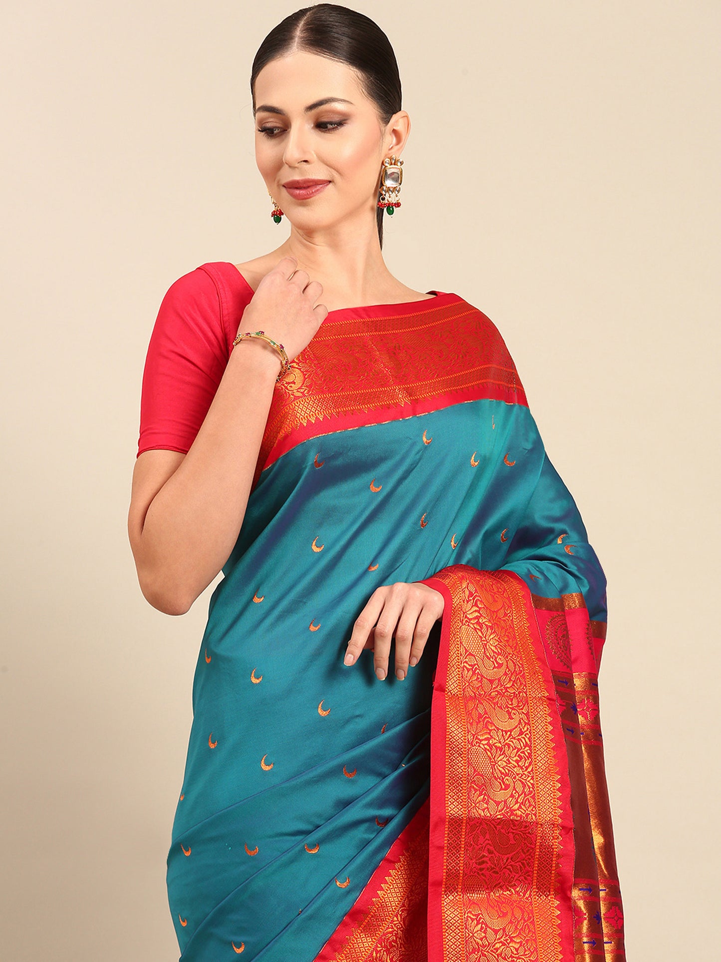 Chandani Rama & Red Soft Silk Chandrakor Paithani Saree