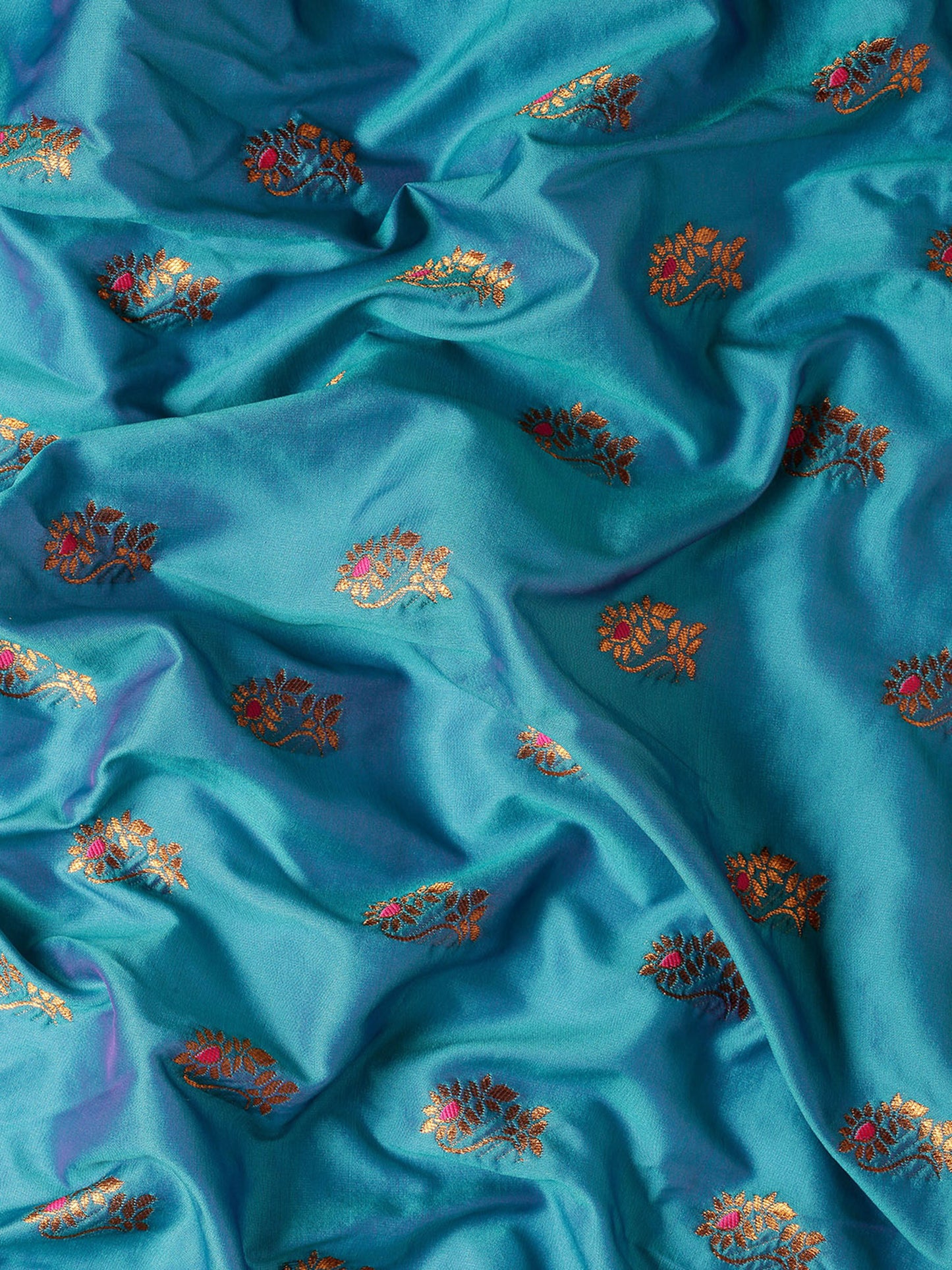 Sonkali Rama & Pink Soft Silk Peshwai Nath Paithani Saree