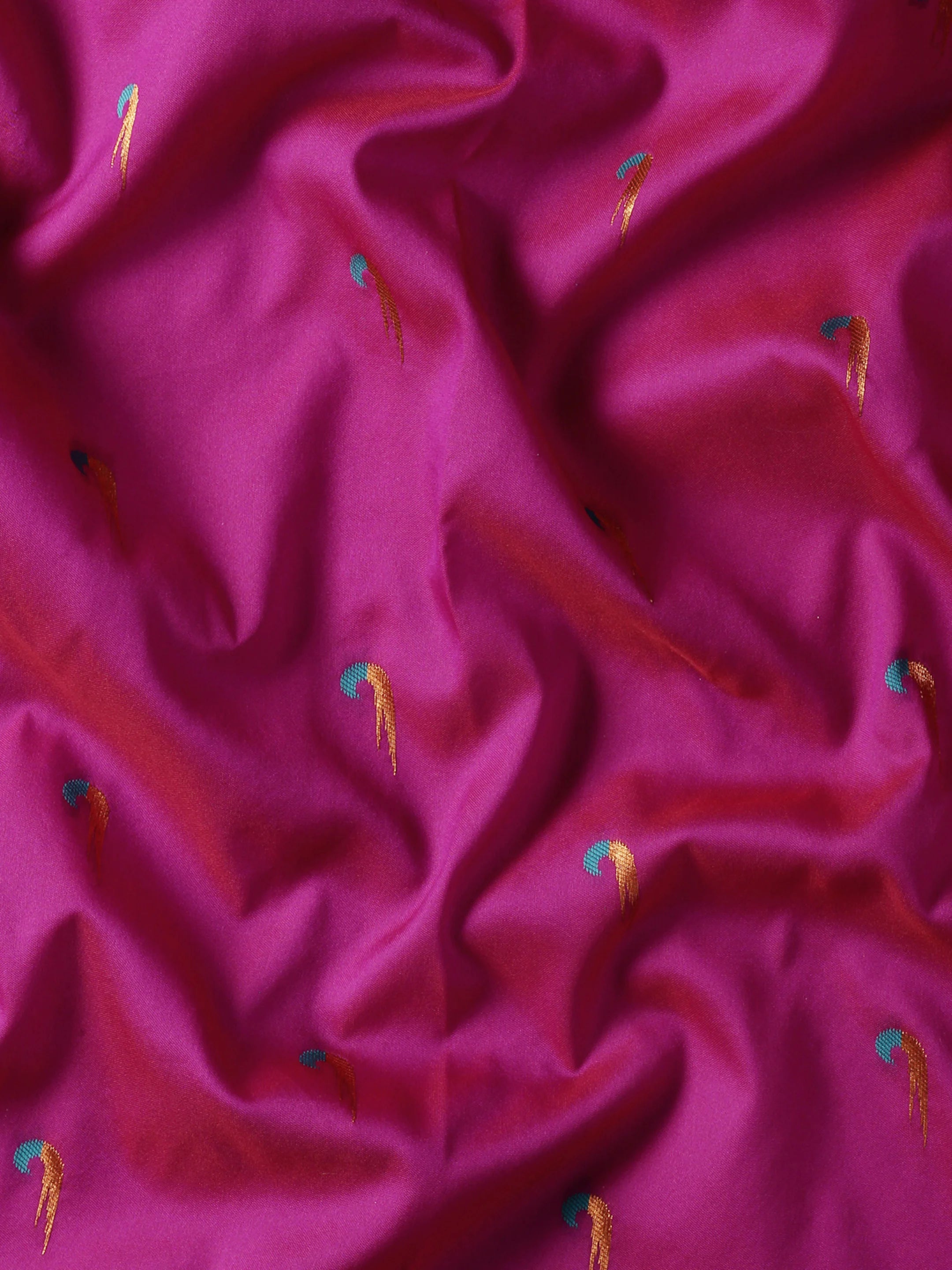 Muniya paithani saree silk blend in magenta and rama with parrot motif zari work - fabric view for wedding wear
