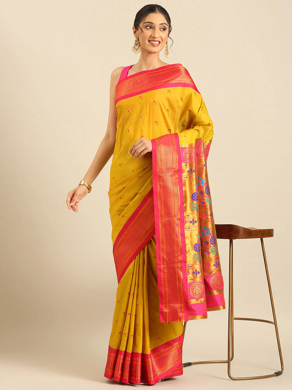 Muniya Paithani Saree Silk Blend | Parrot Motif Zari Work | Wedding Wear