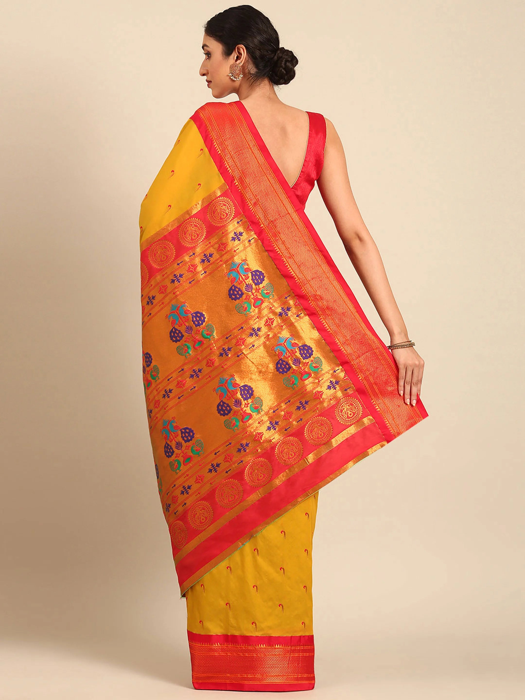 Muniya Paithani Saree Silk Blend | Parrot Motif Zari Work | Wedding Wear