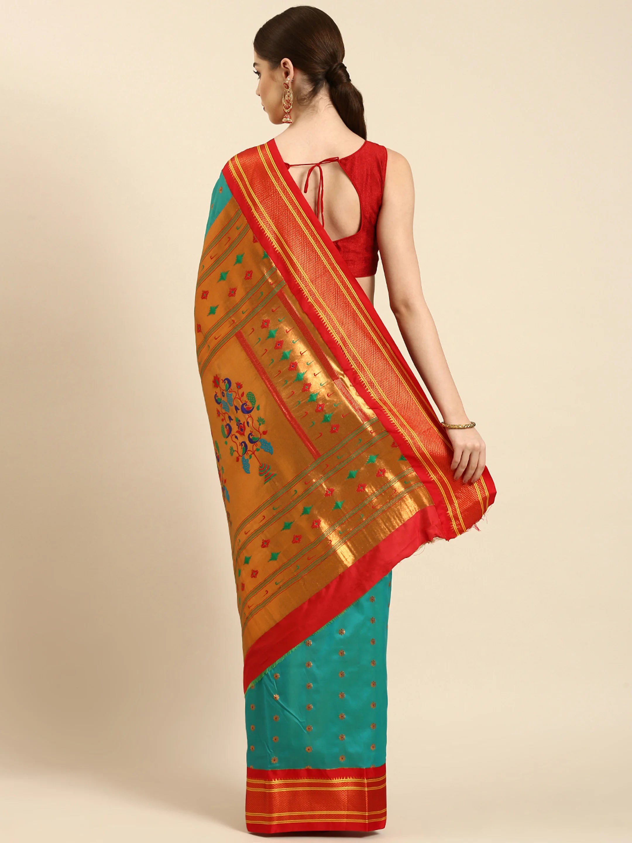 Muniya Paithani Saree Silk Blend | Floral Meena Butti | Wedding Wear
