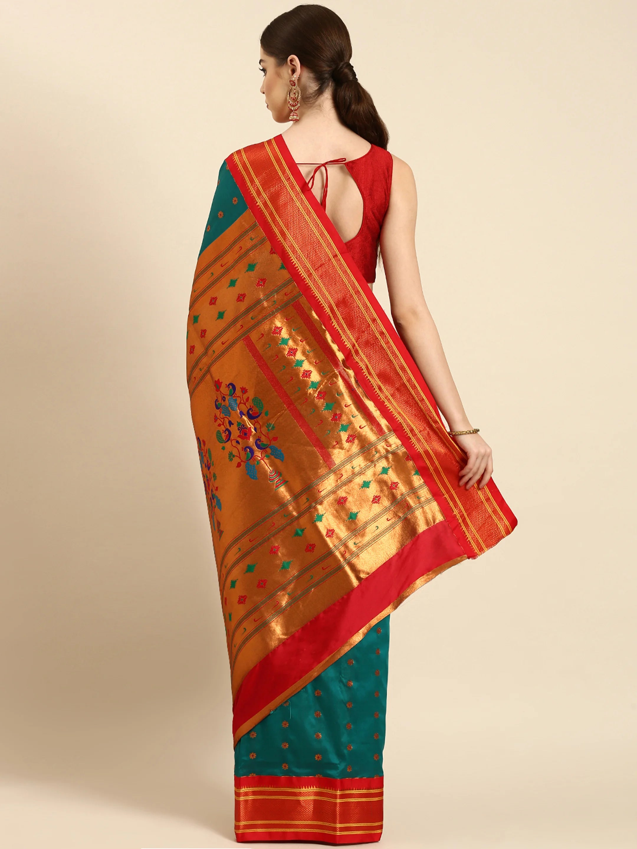 Muniya Paithani Saree Silk Blend | Floral Meena Butti | Wedding Wear