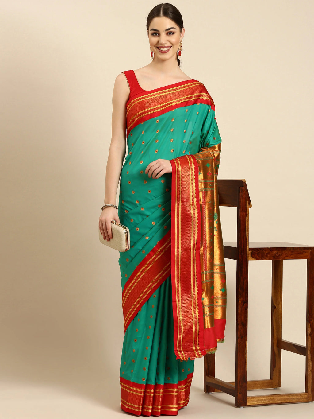 Muniya Paithani Saree Silk Blend | Floral Meena Butti | Wedding Wear