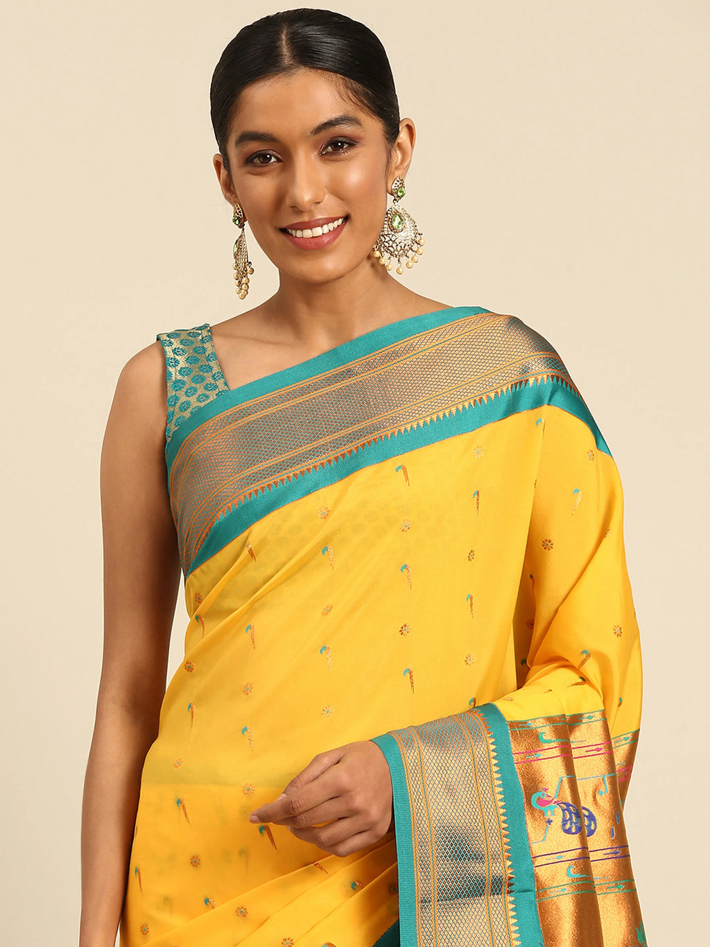 Silk Blend Muniya Paithani Saree – Muniya & Flower Meena Butti with Peacock & Muniya Pallu | Wedding Wear
