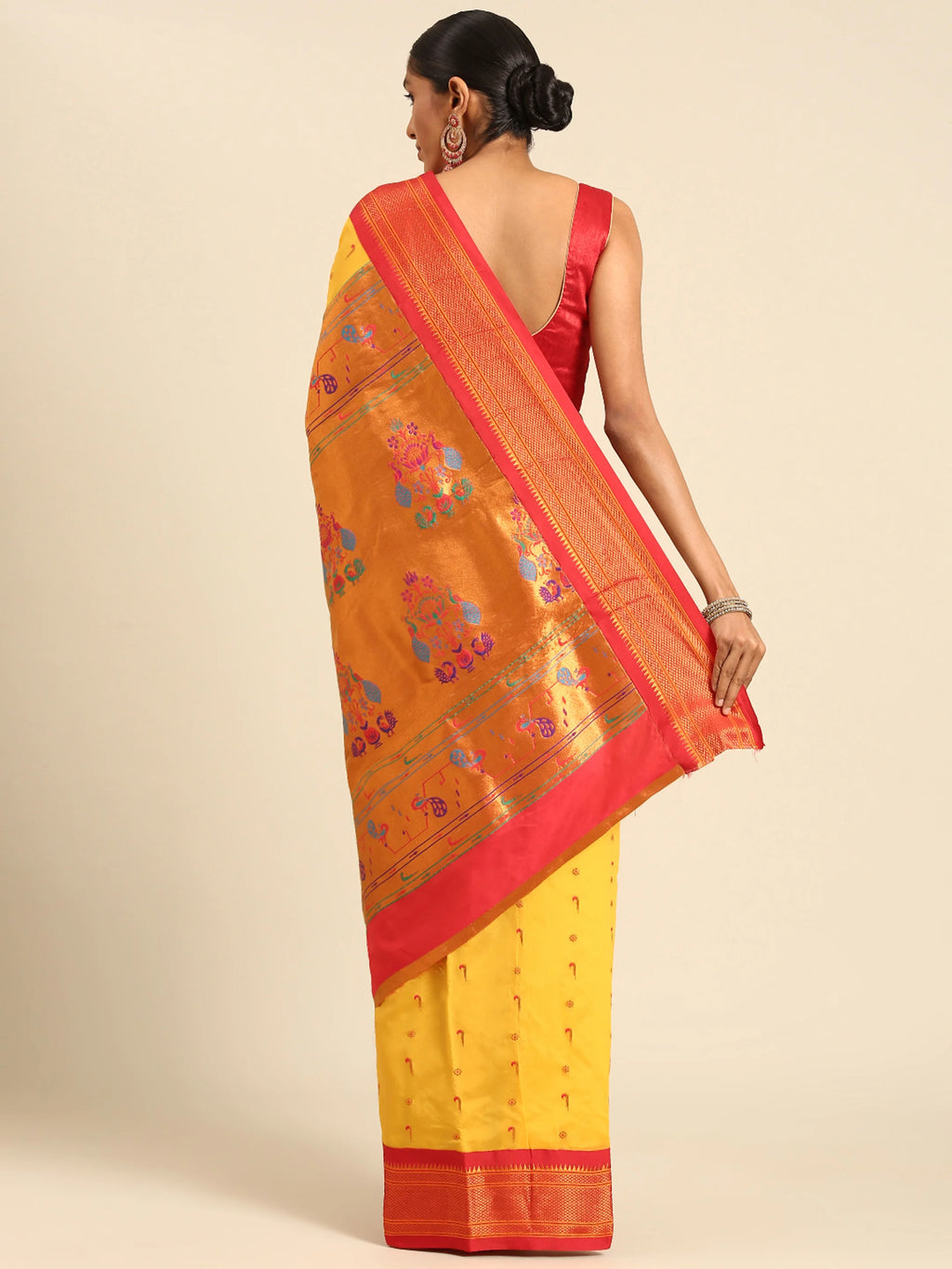 Silk Blend Muniya Paithani Saree – Muniya & Flower Meena Butti with Peacock & Muniya Pallu | Wedding Wear