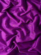 Fabric detail of Maharani Nauvari Paithani saree silk blend 9 yard Kashta saree in purple and pink with silk blend texture