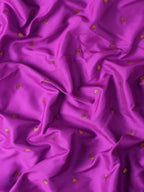 Fabric detail of Maharani Nauvari Paithani saree silk blend 9 yard Kashta saree in purple and red with silk blend texture
