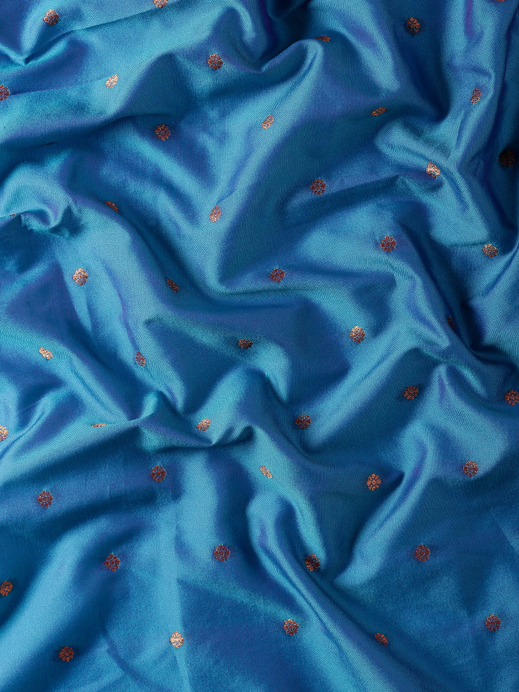 Fabric detail of Maharani Nauvari Paithani saree silk blend 9 yard Kashta saree in teal blue and violet with silk blend texture